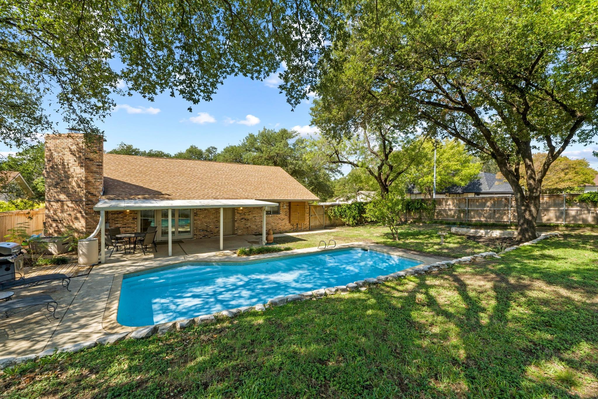 12317 Indian Mound Dr, Austin, TX 78758
