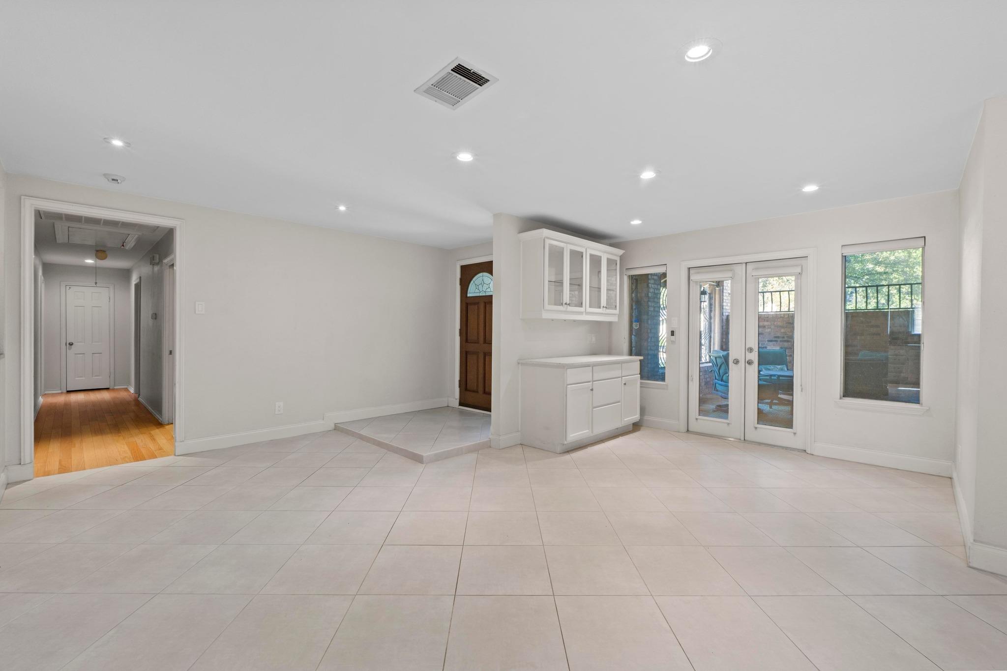 12317 Indian Mound Dr, Austin, TX 78758