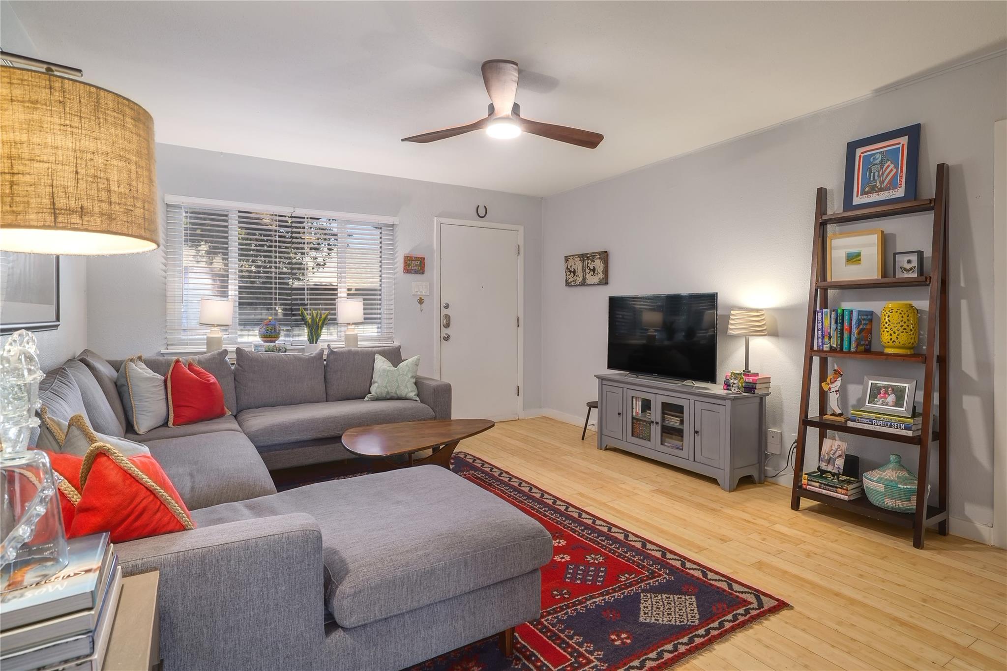 2303 East Side Dr # 223, Austin, TX 78704