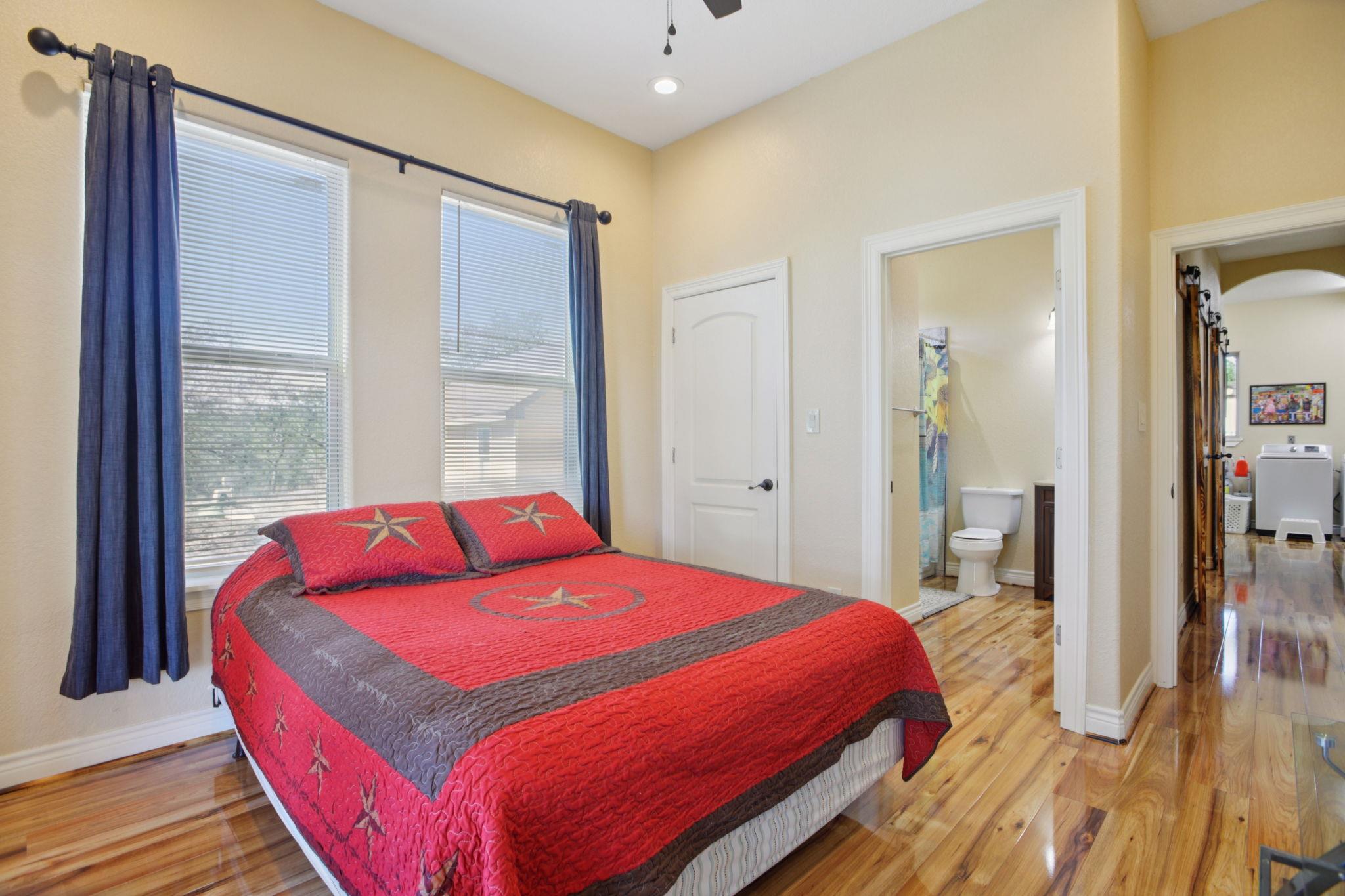 4401 Hilliard Rd, San Marcos, TX 78666