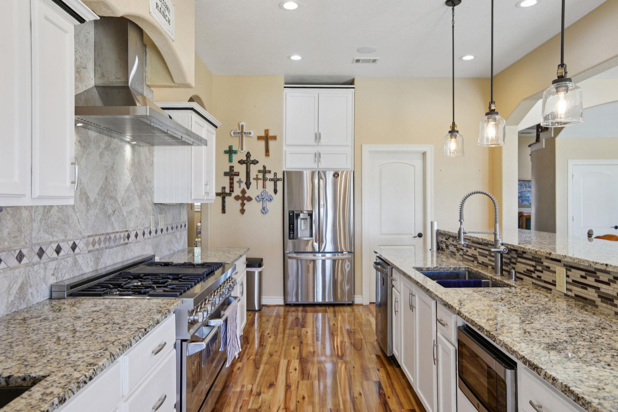 4401 Hilliard Rd, San Marcos, TX 78666