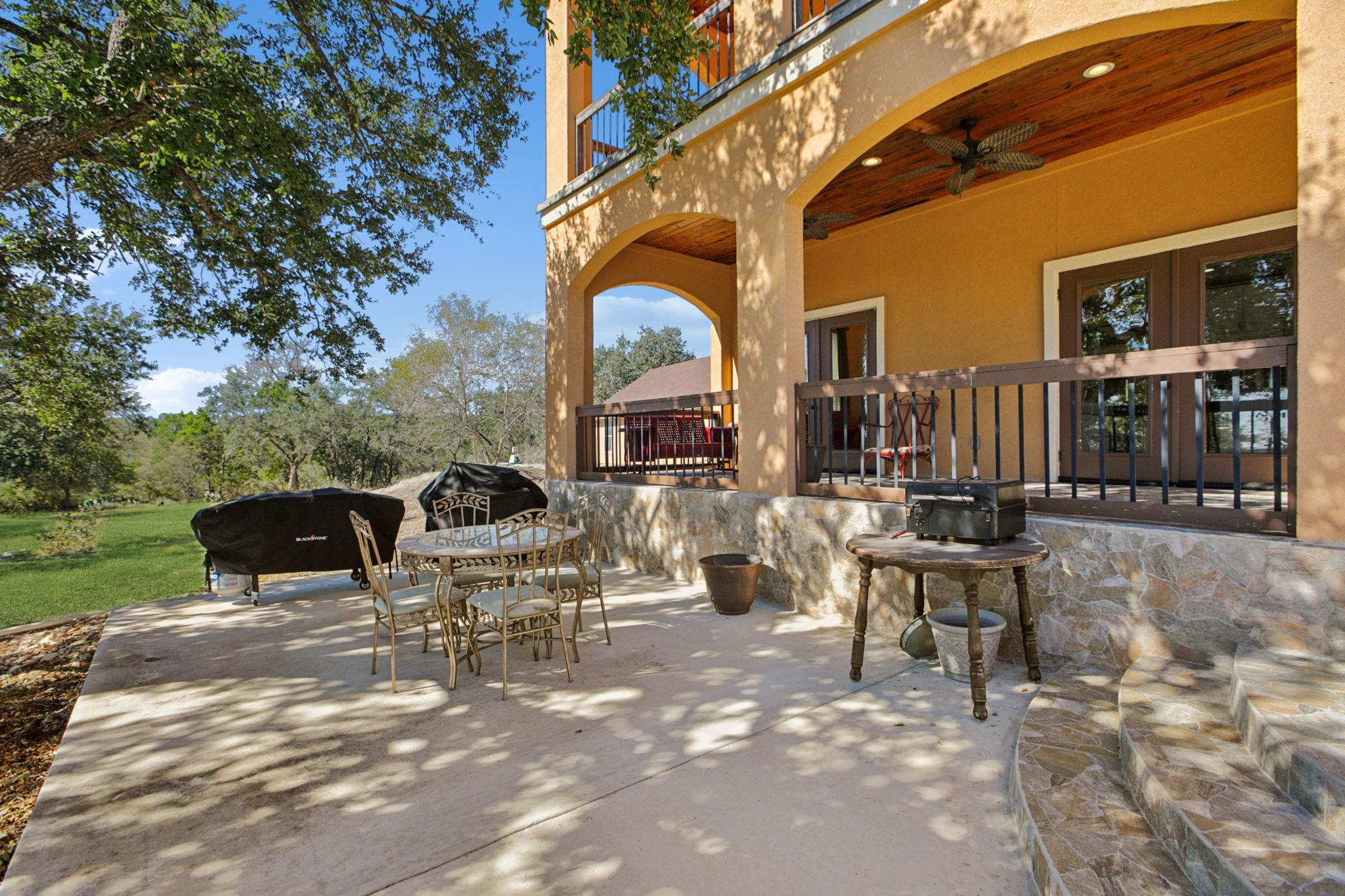 4401 Hilliard Rd, San Marcos, TX 78666