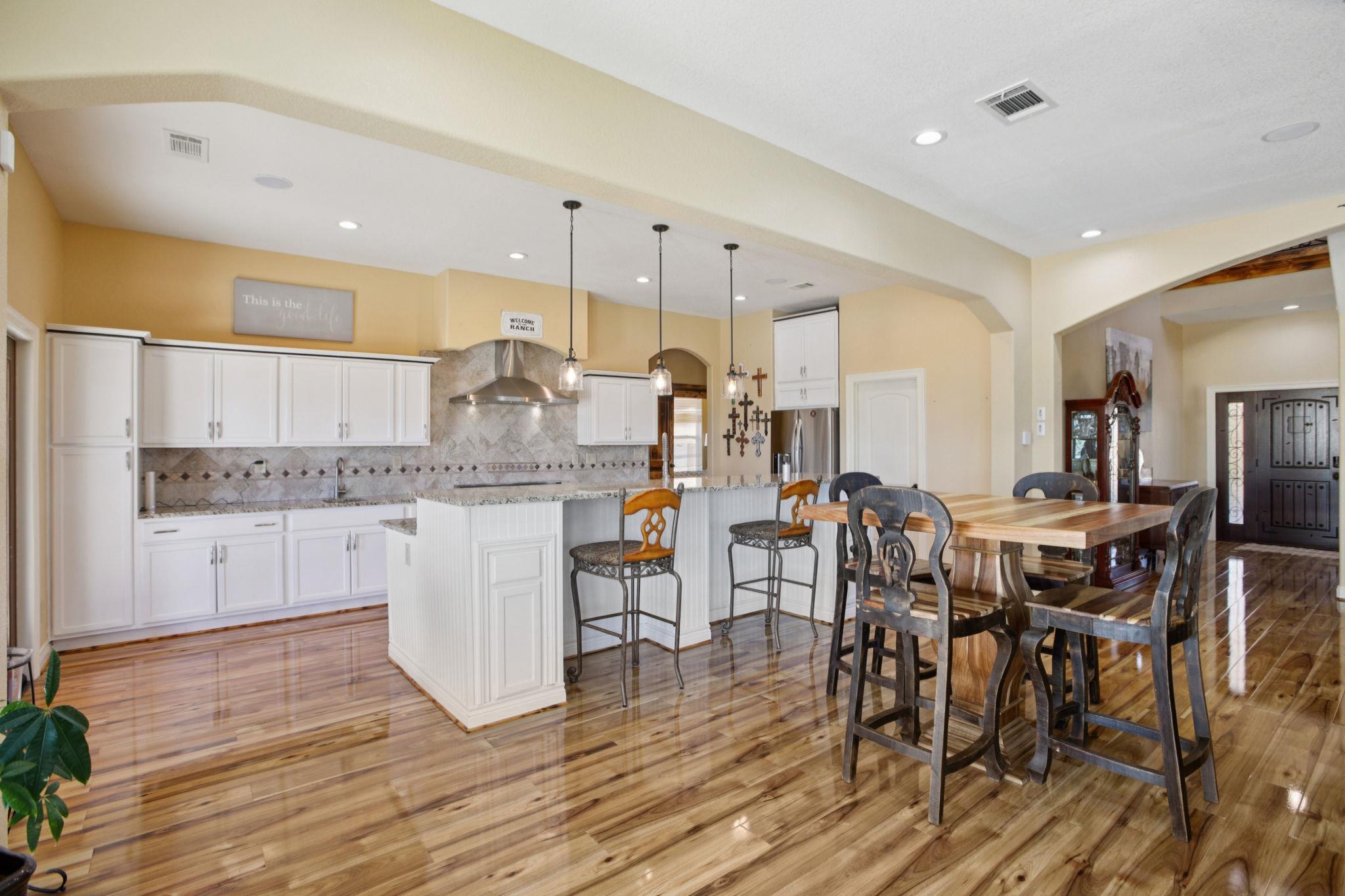 4401 Hilliard Rd, San Marcos, TX 78666