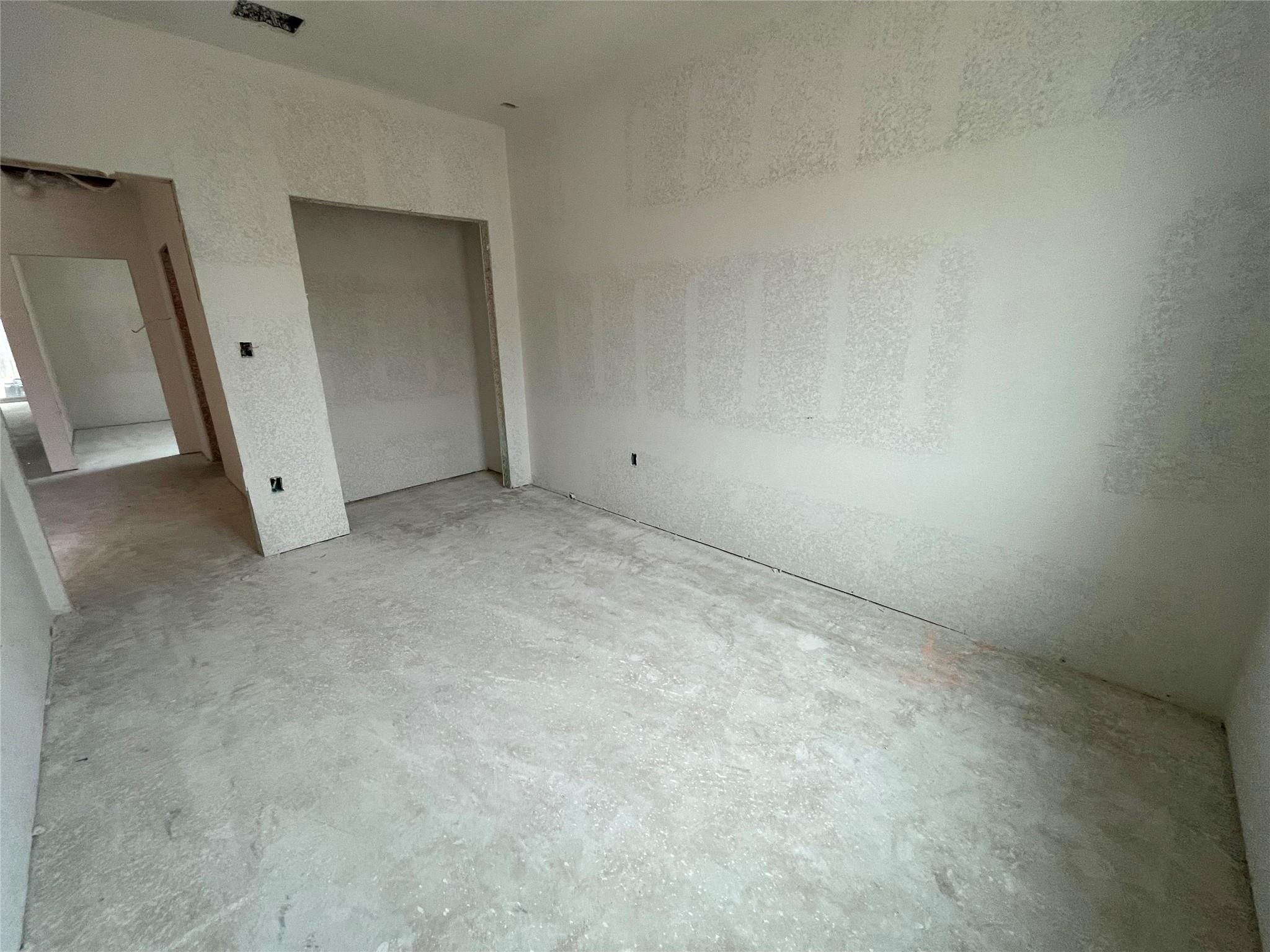 607 Palo Brea Loop, Hutto, TX 78634