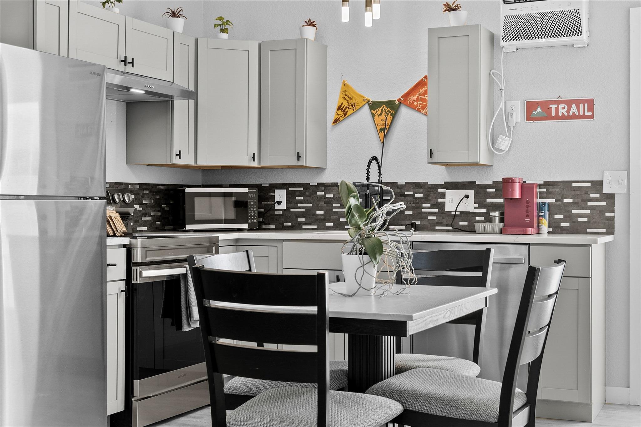 615 Sage St, Burnet, TX 78611