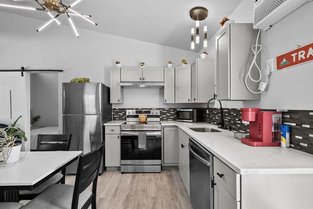 615 Sage St, Burnet, TX 78611