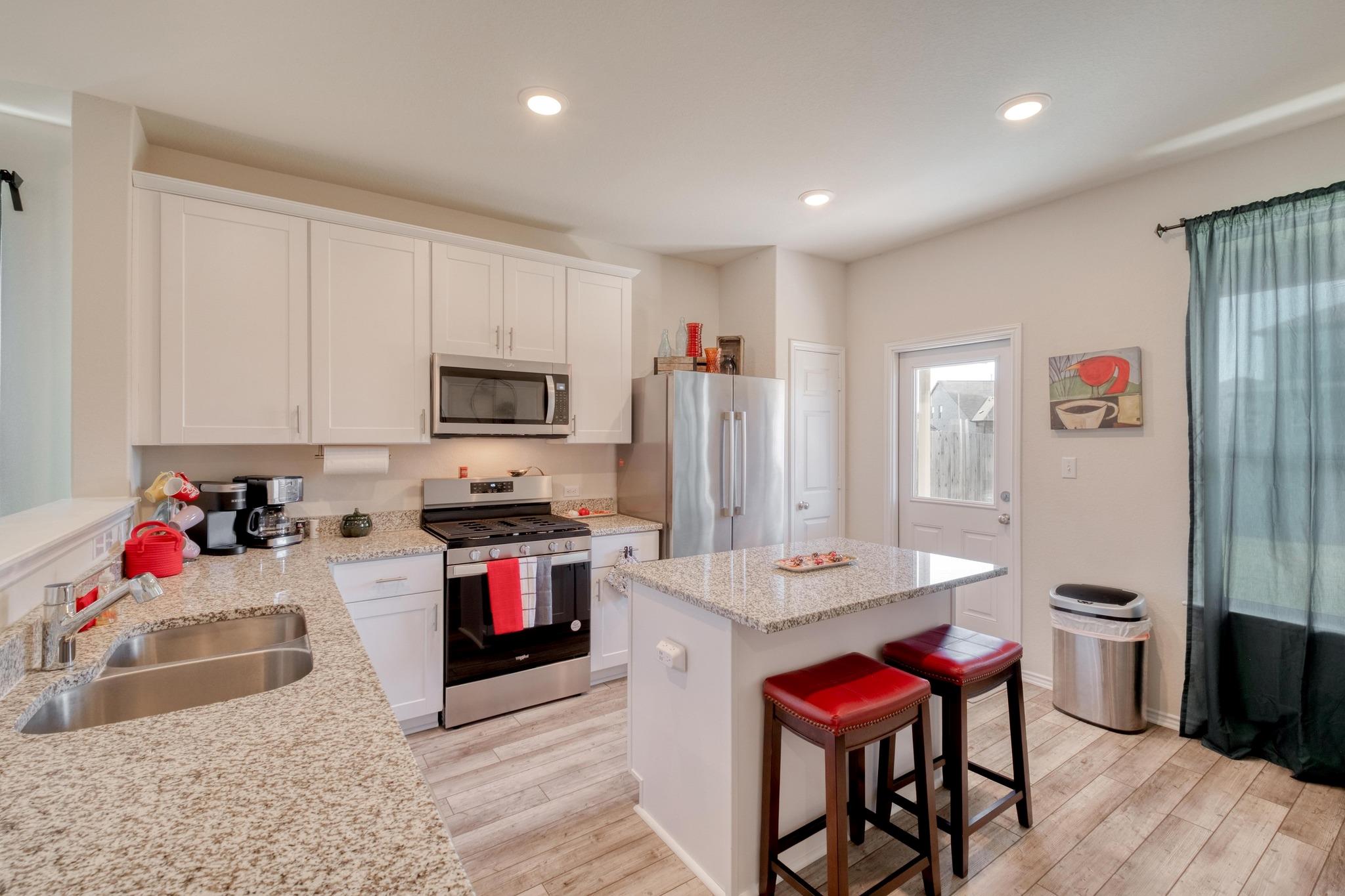 248 Cherry Vine Dr, Buda, TX 78610