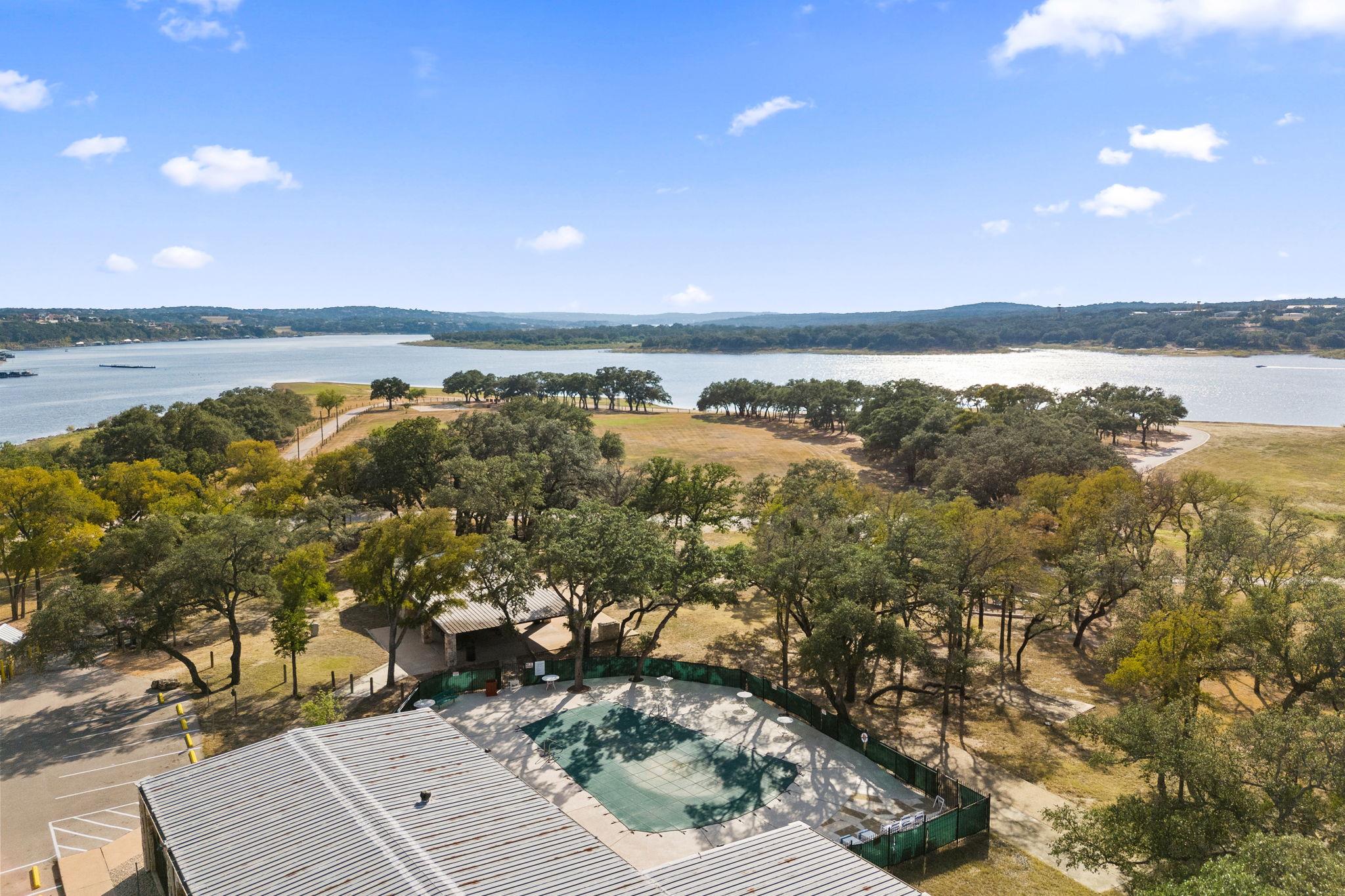 2304 Newton Dr, Lago Vista, TX 78645