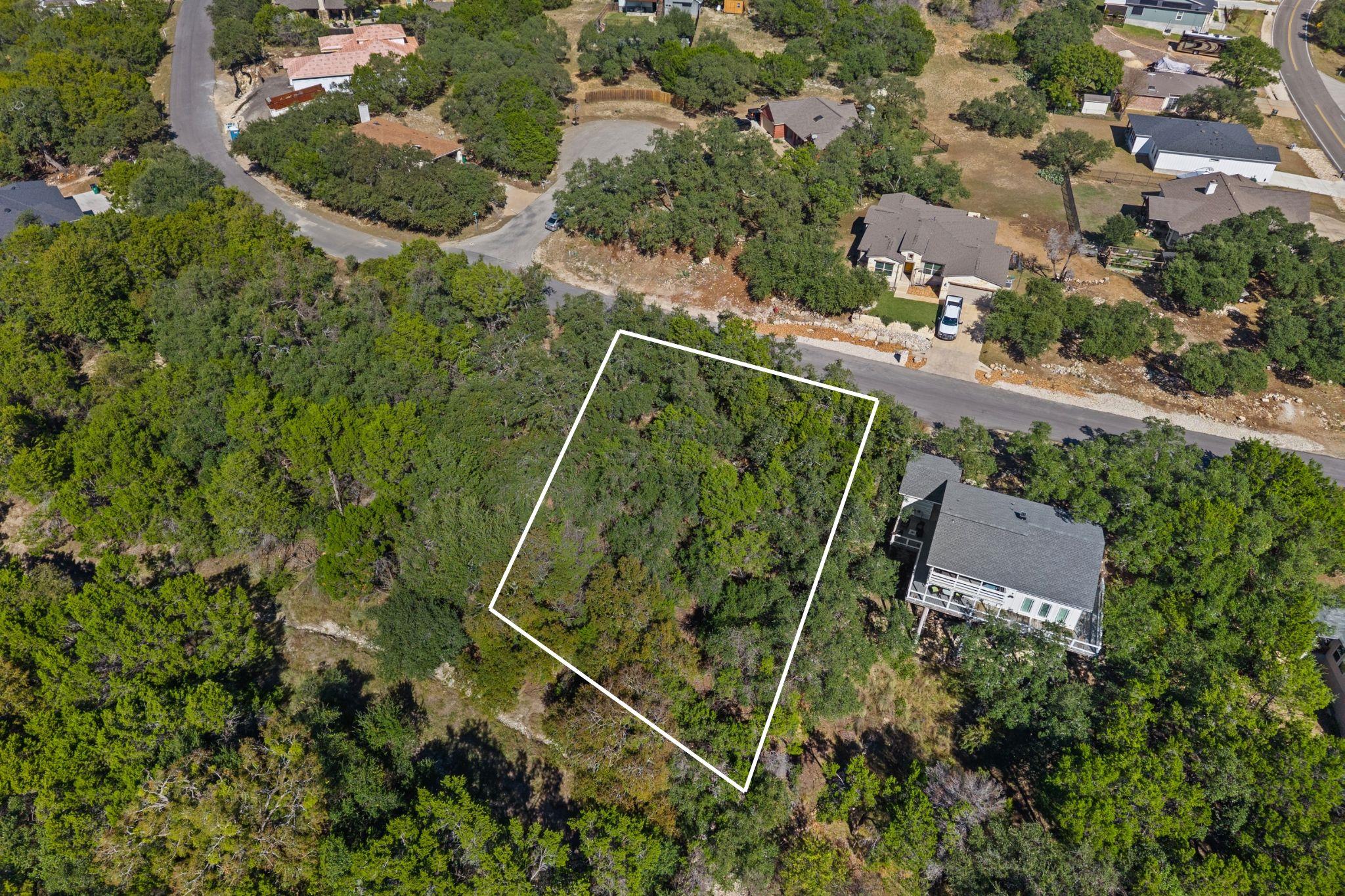 2304 Newton Dr, Lago Vista, TX 78645