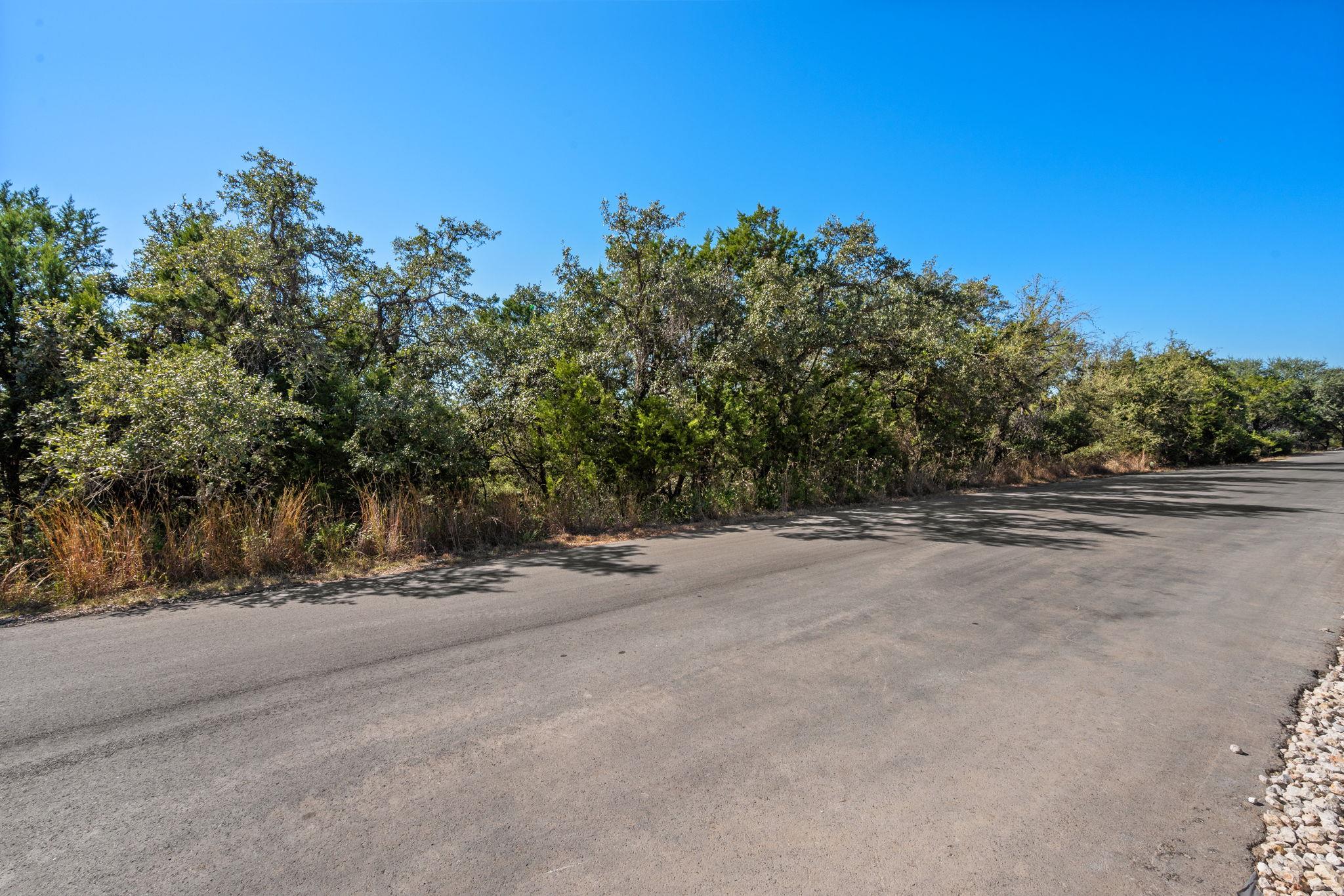 2304 Newton Dr, Lago Vista, TX 78645