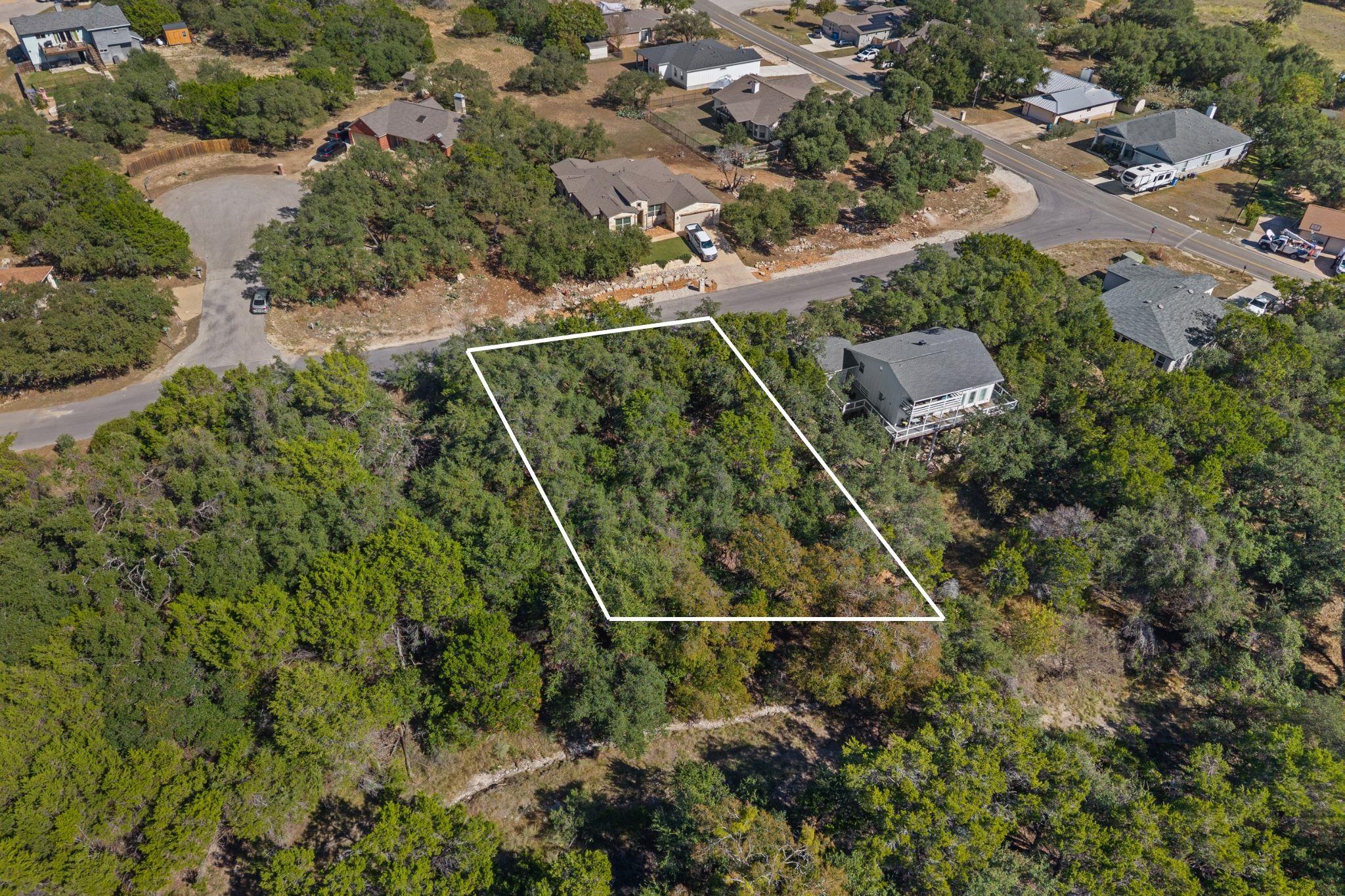 2304 Newton Dr, Lago Vista, TX 78645