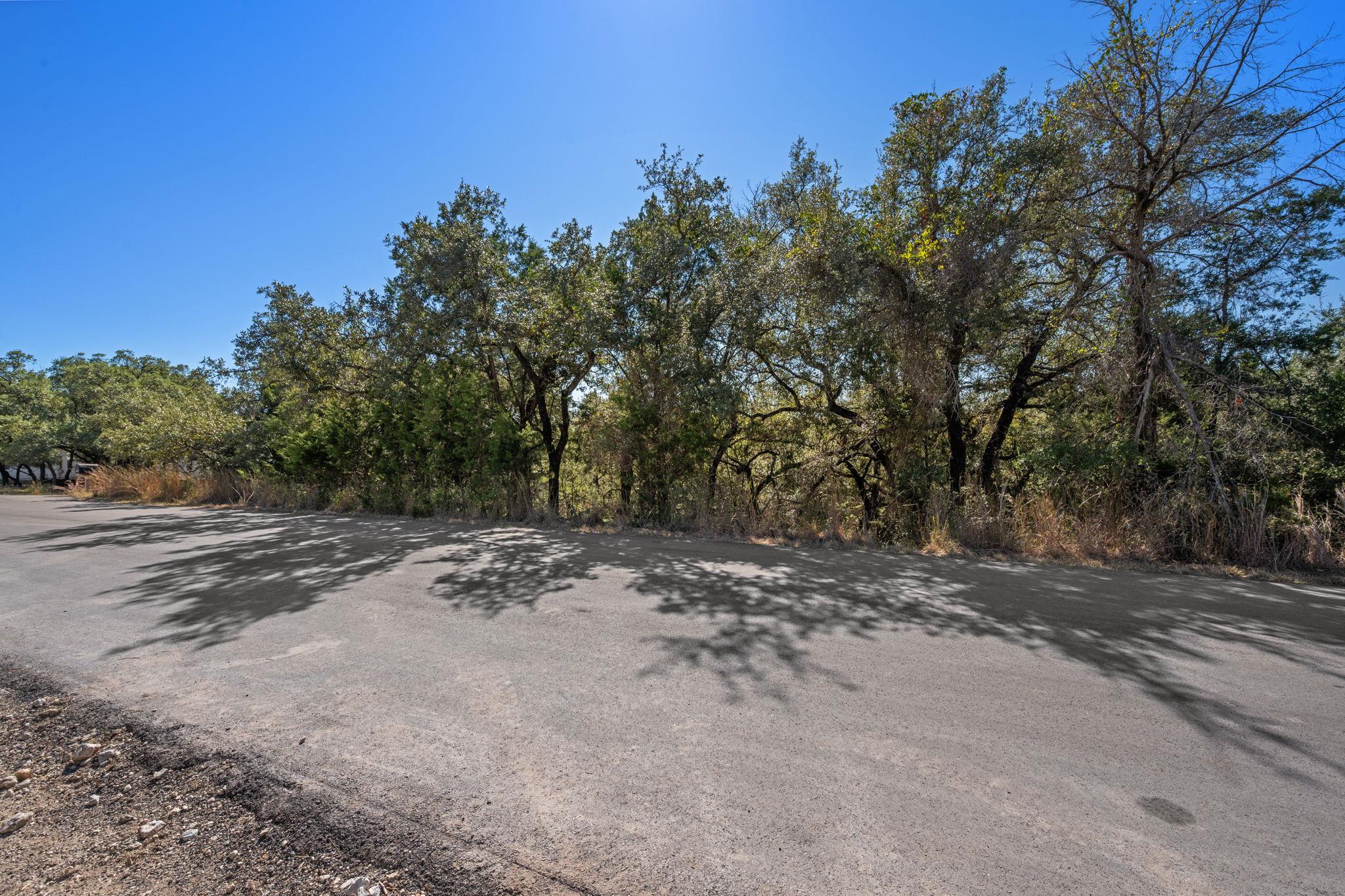 2304 Newton Dr, Lago Vista, TX 78645