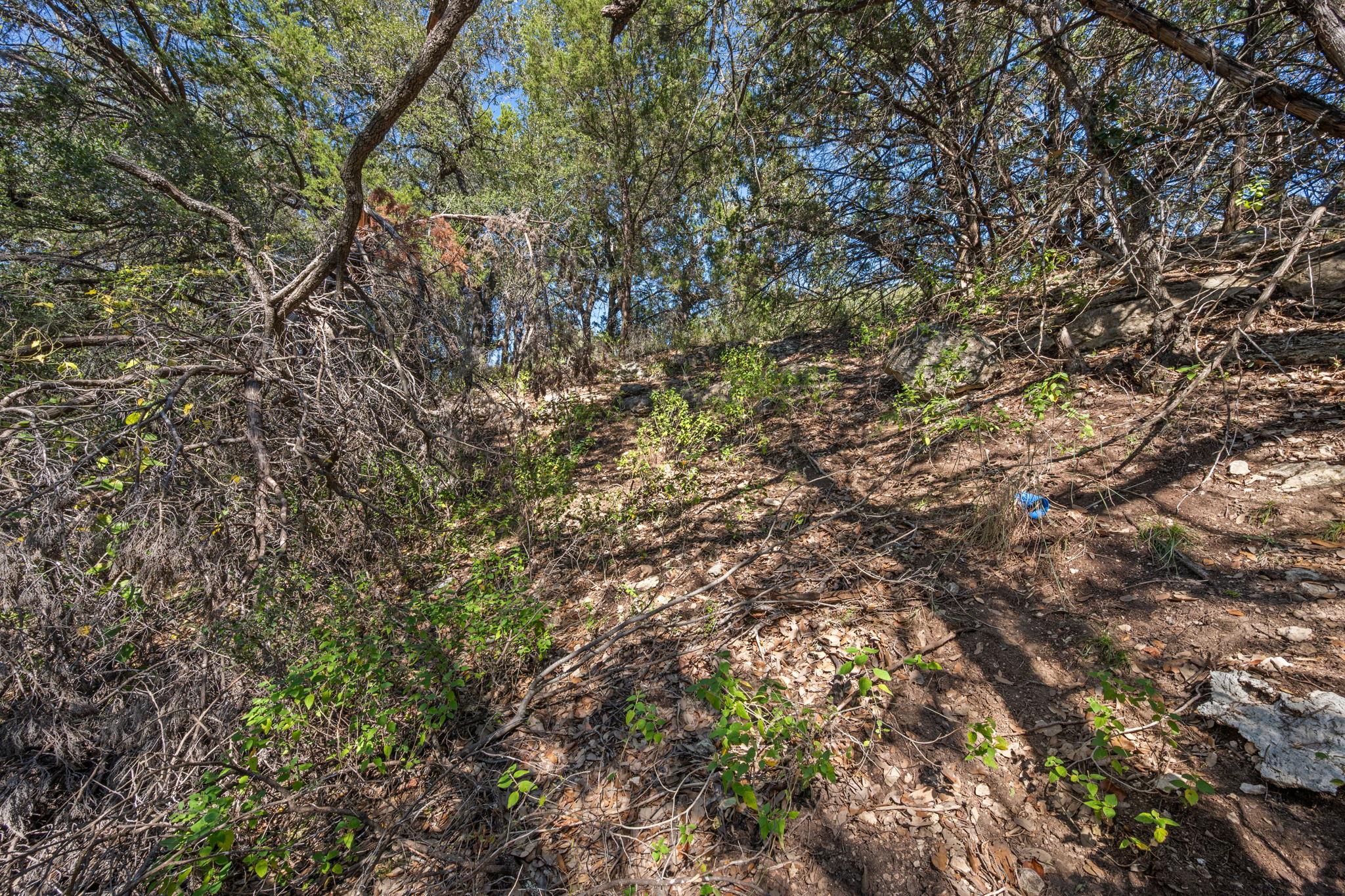 2304 Newton Dr, Lago Vista, TX 78645