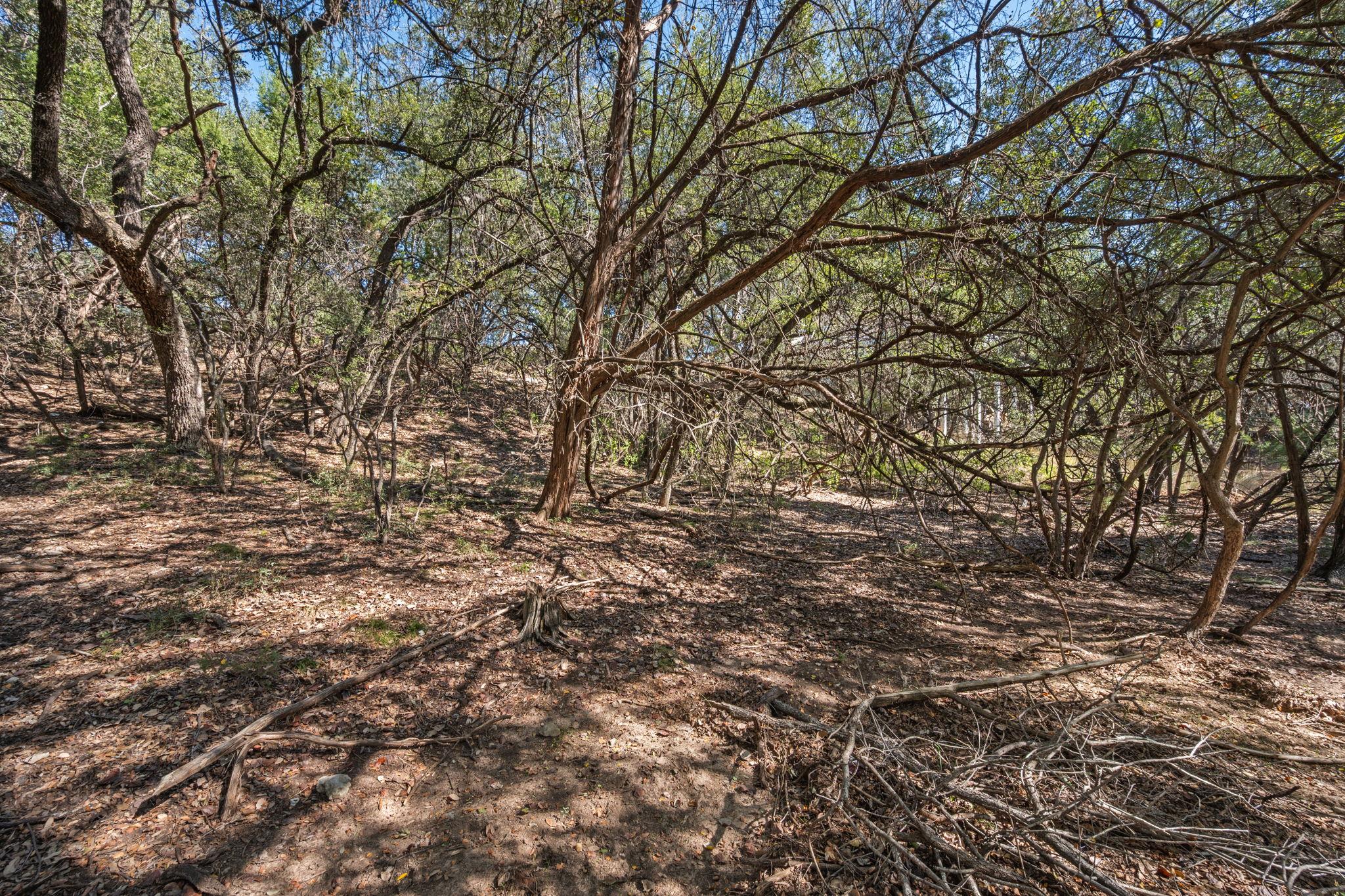 2304 Newton Dr, Lago Vista, TX 78645