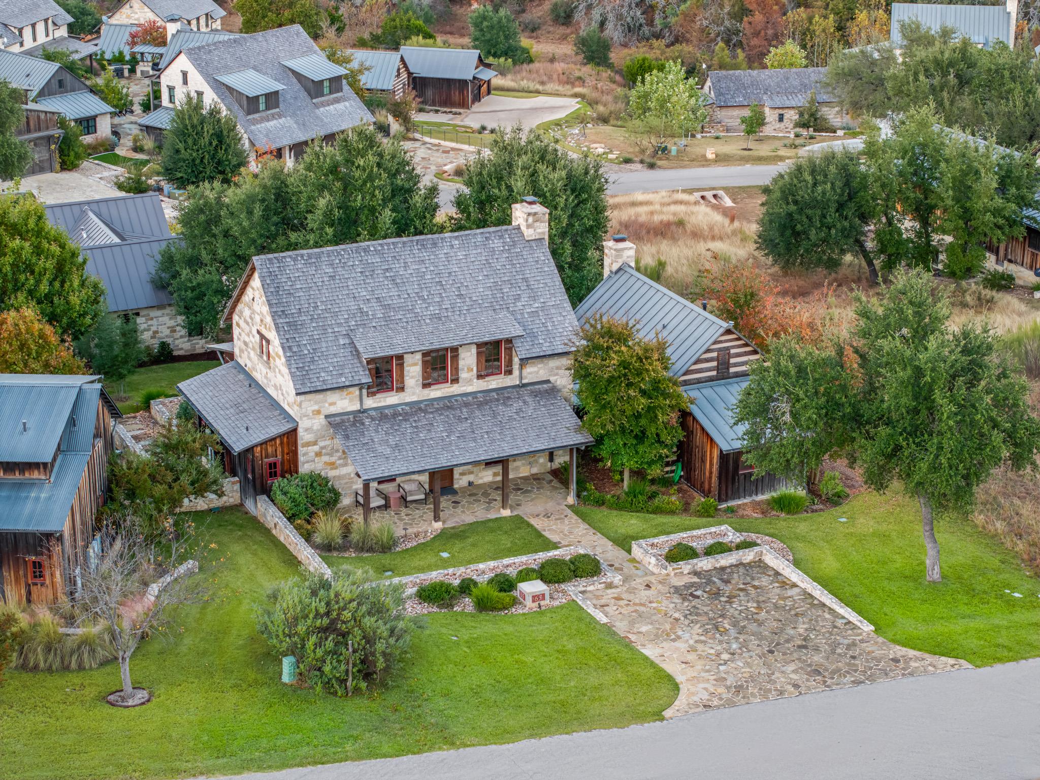 65 Riviera Cv, Fredericksburg, TX 78624