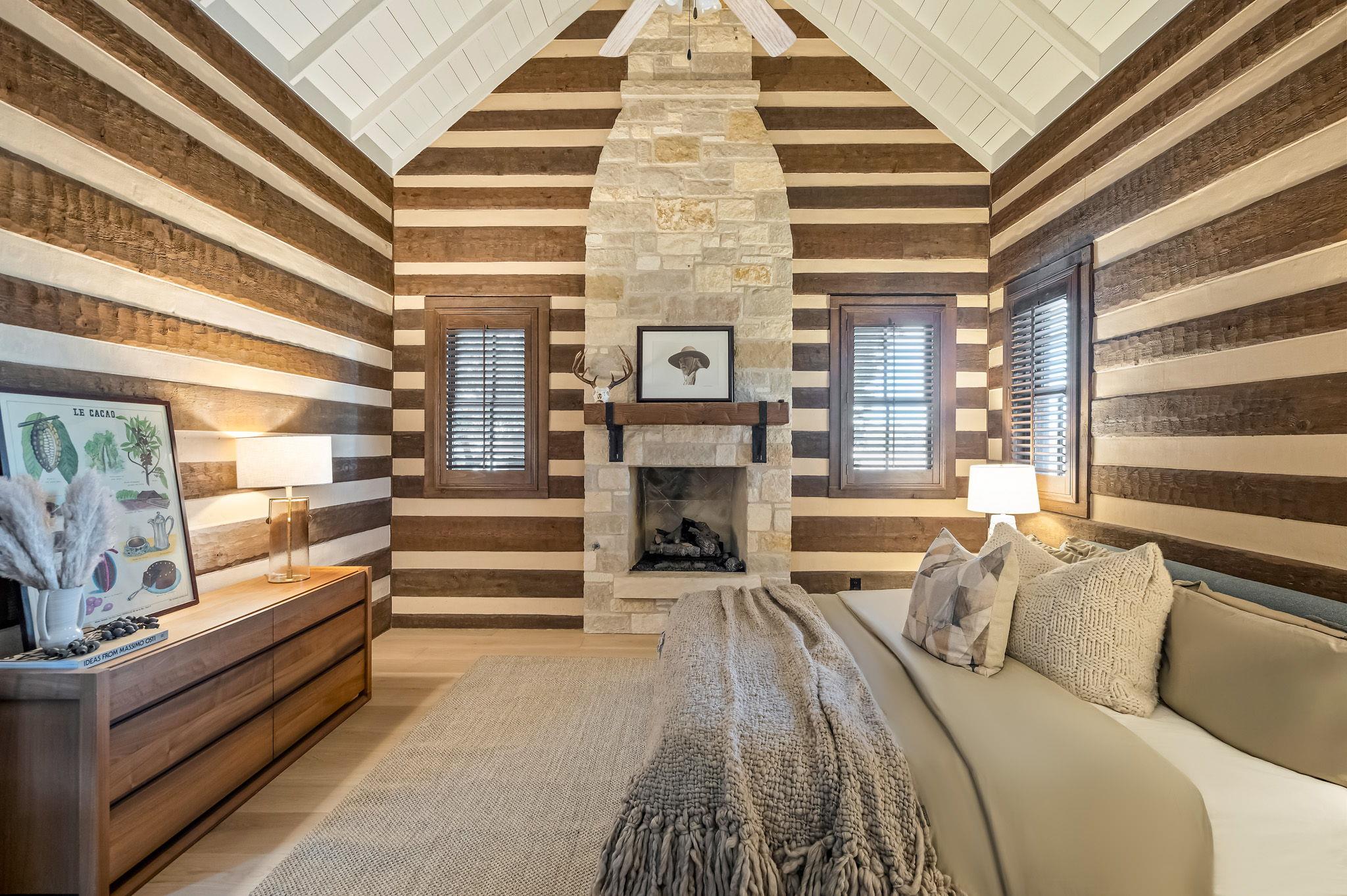 65 Riviera Cv, Fredericksburg, TX 78624