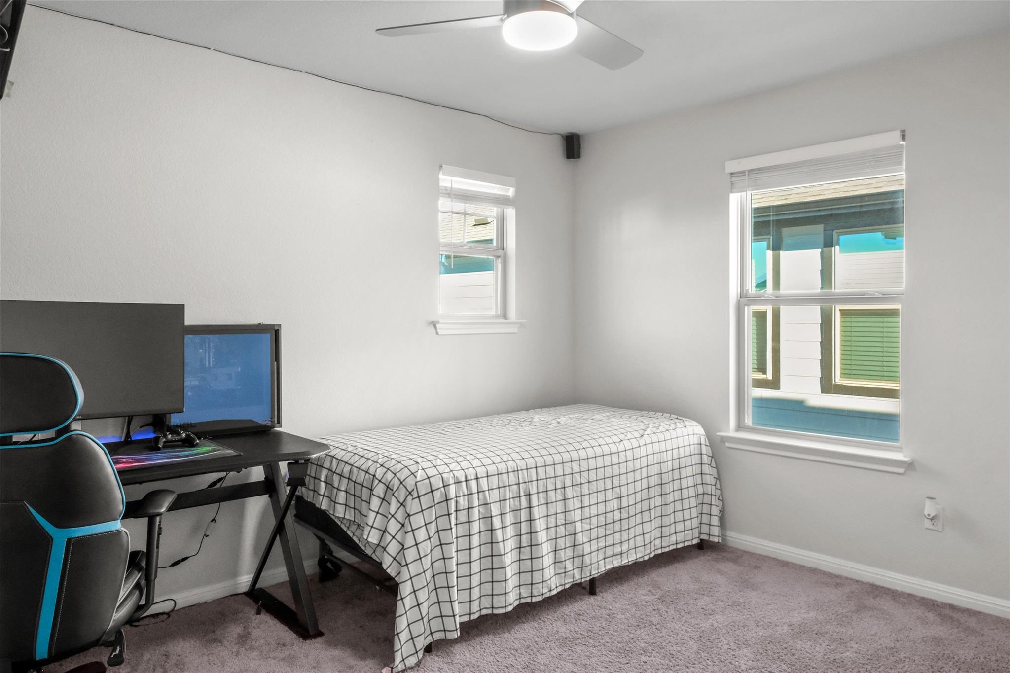 304 Tolo Dr, Elgin, TX 78621