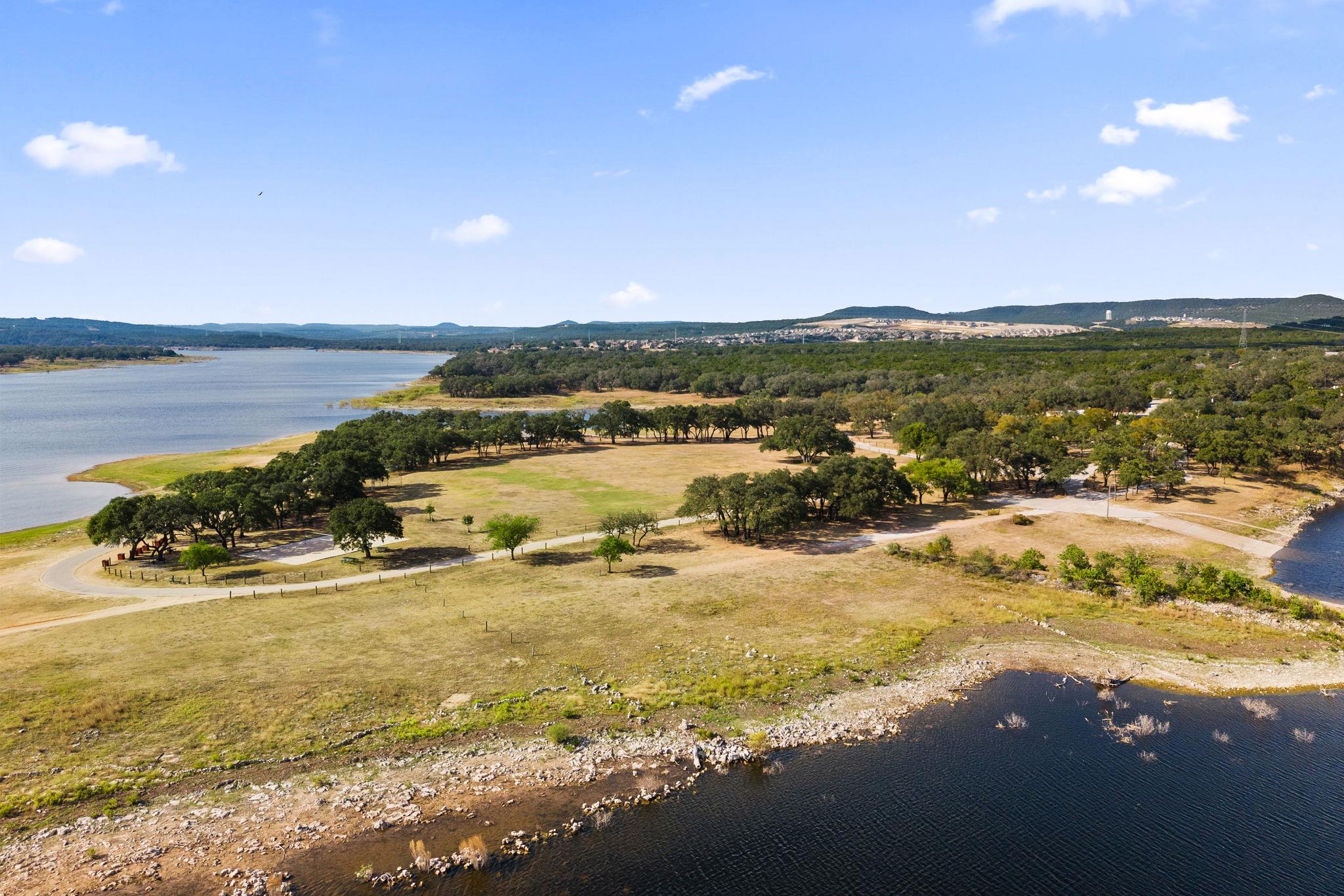 2306 Newton Dr, Lago Vista, TX 78645