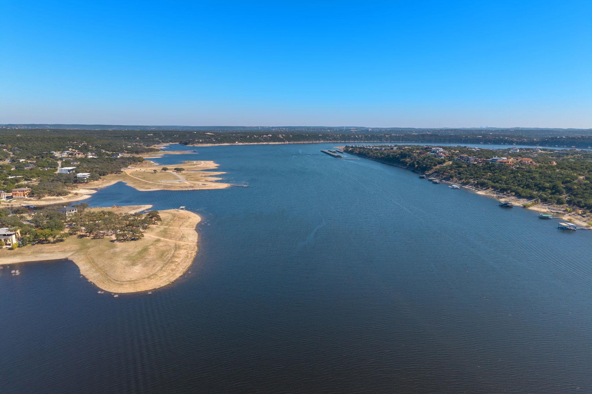 2306 Newton Dr, Lago Vista, TX 78645