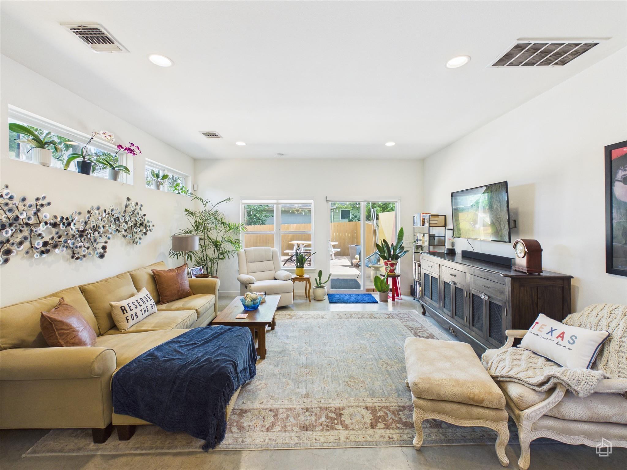 2503 S 6th St # A, Austin, TX 78704