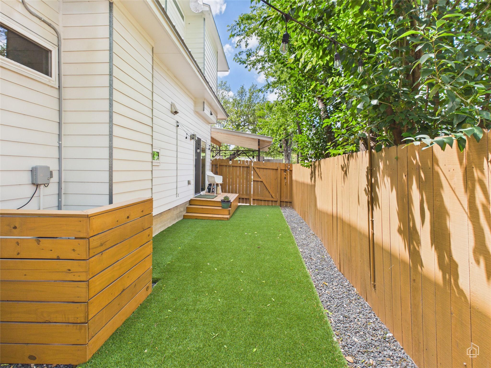 2503 S 6th St # A, Austin, TX 78704