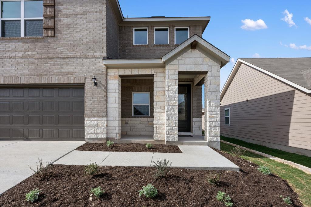 611 Palo Brea Loop, Hutto, TX 78634