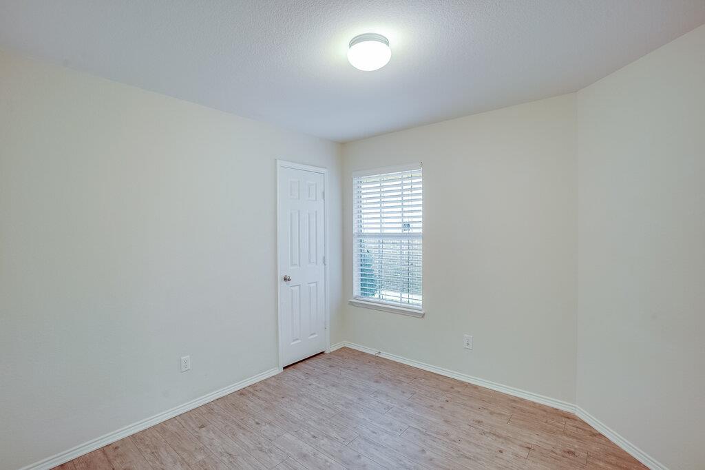 476 Moonwalker Trl, Buda, TX 78610