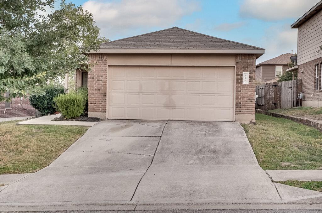 476 Moonwalker Trl, Buda, TX 78610