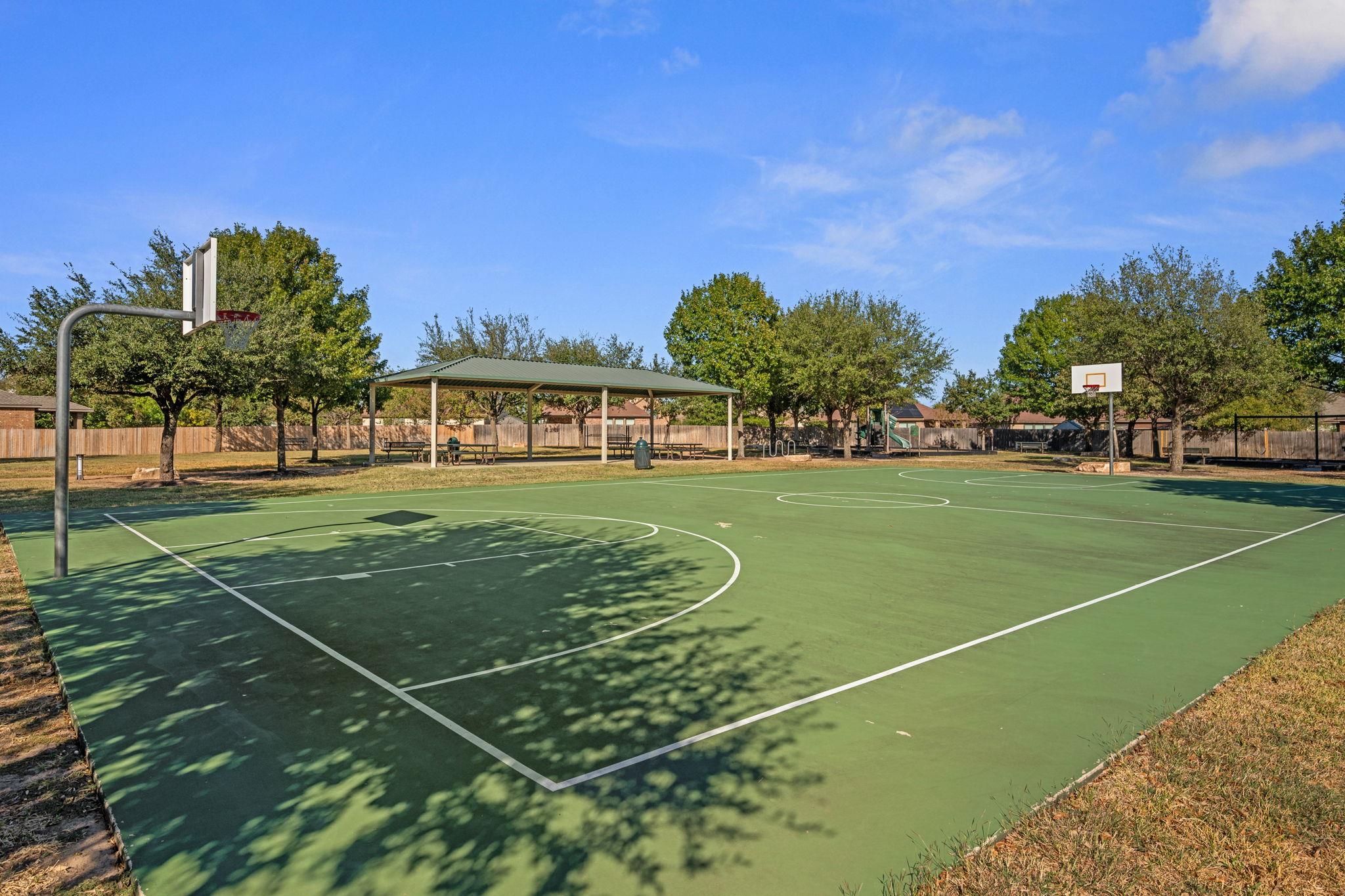 14712 Lake Victor Dr, Pflugerville, TX 78660