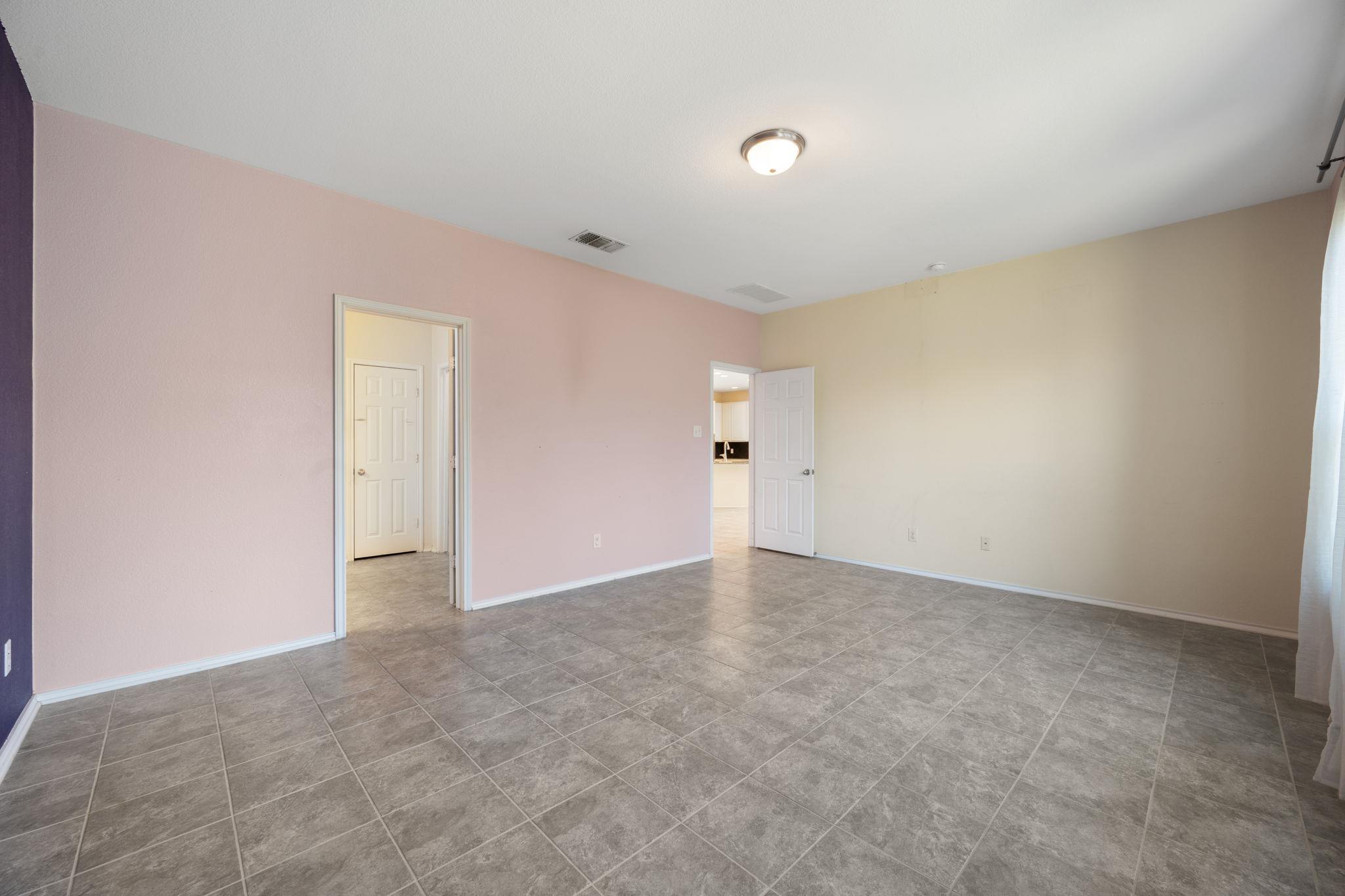 14712 Lake Victor Dr, Pflugerville, TX 78660