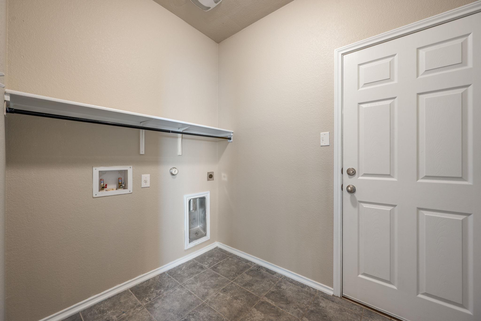 14712 Lake Victor Dr, Pflugerville, TX 78660