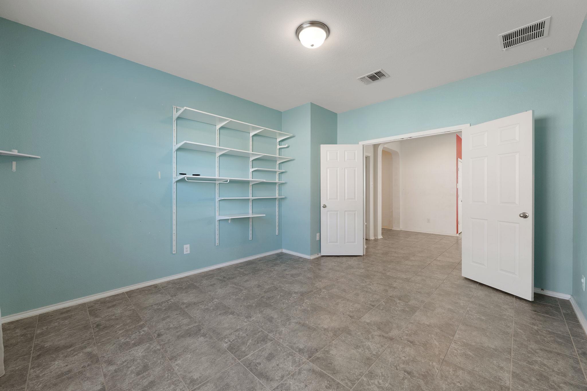 14712 Lake Victor Dr, Pflugerville, TX 78660