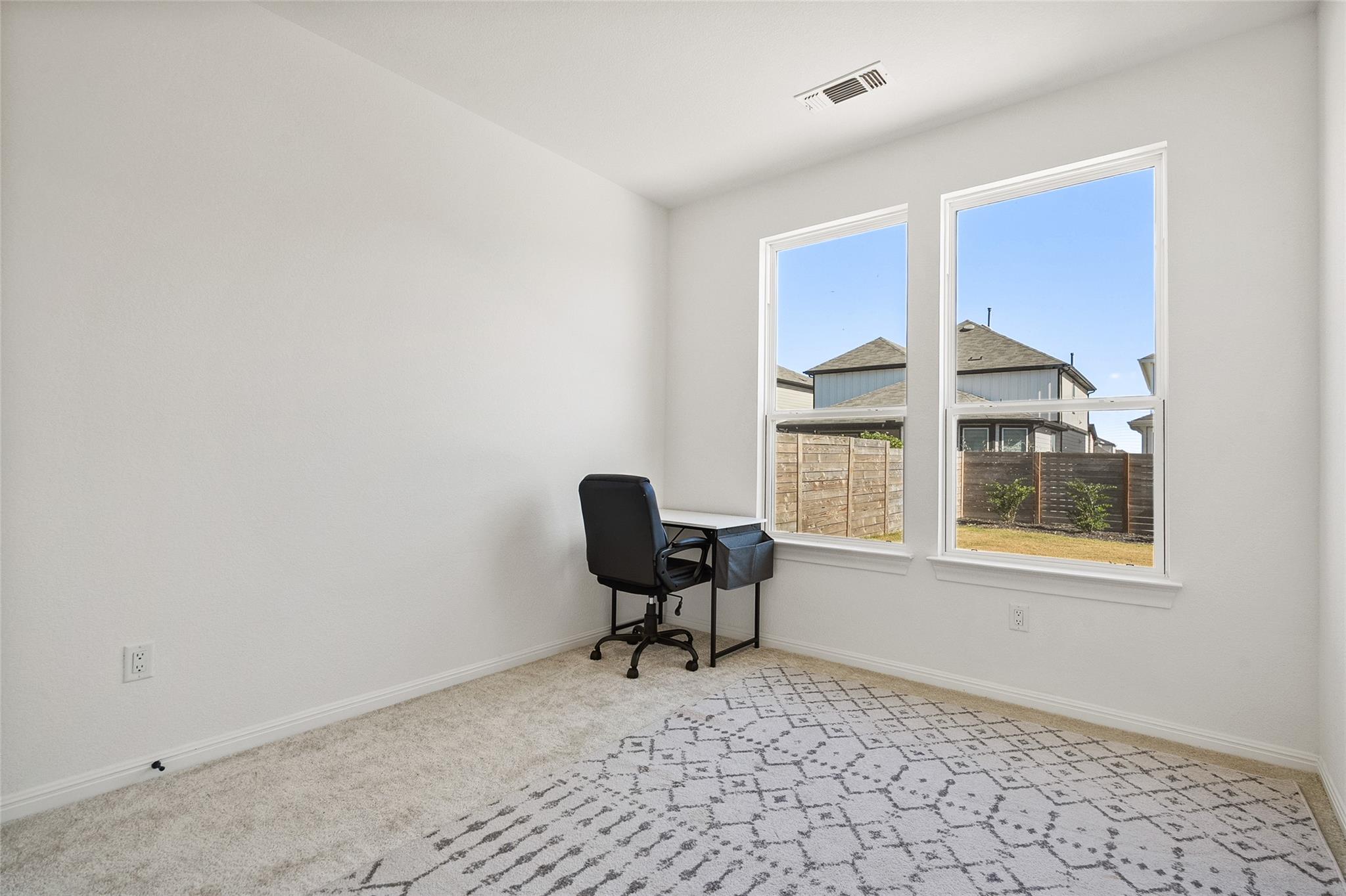 304 Regatta Trl, Leander, TX 78641