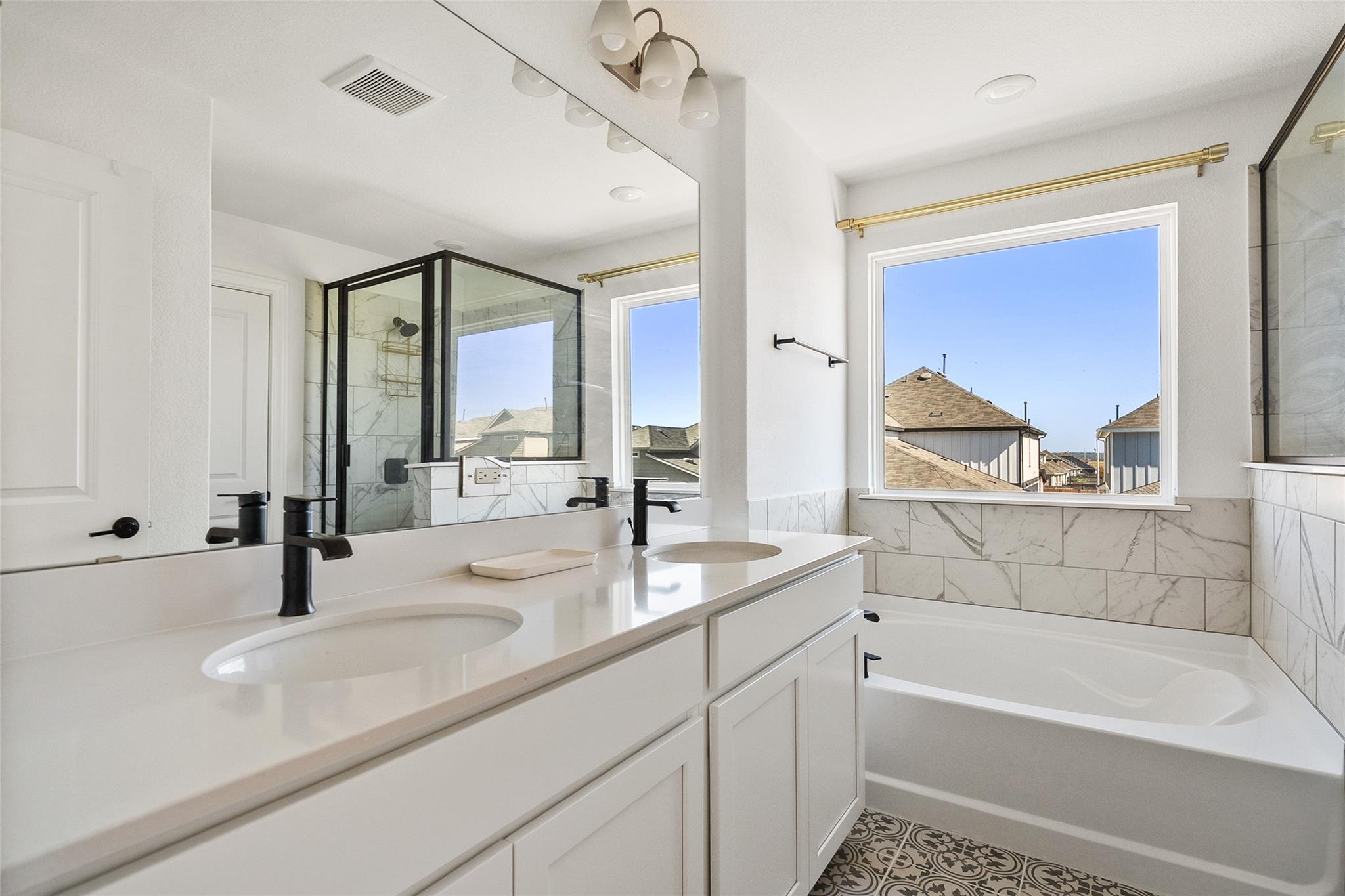 304 Regatta Trl, Leander, TX 78641