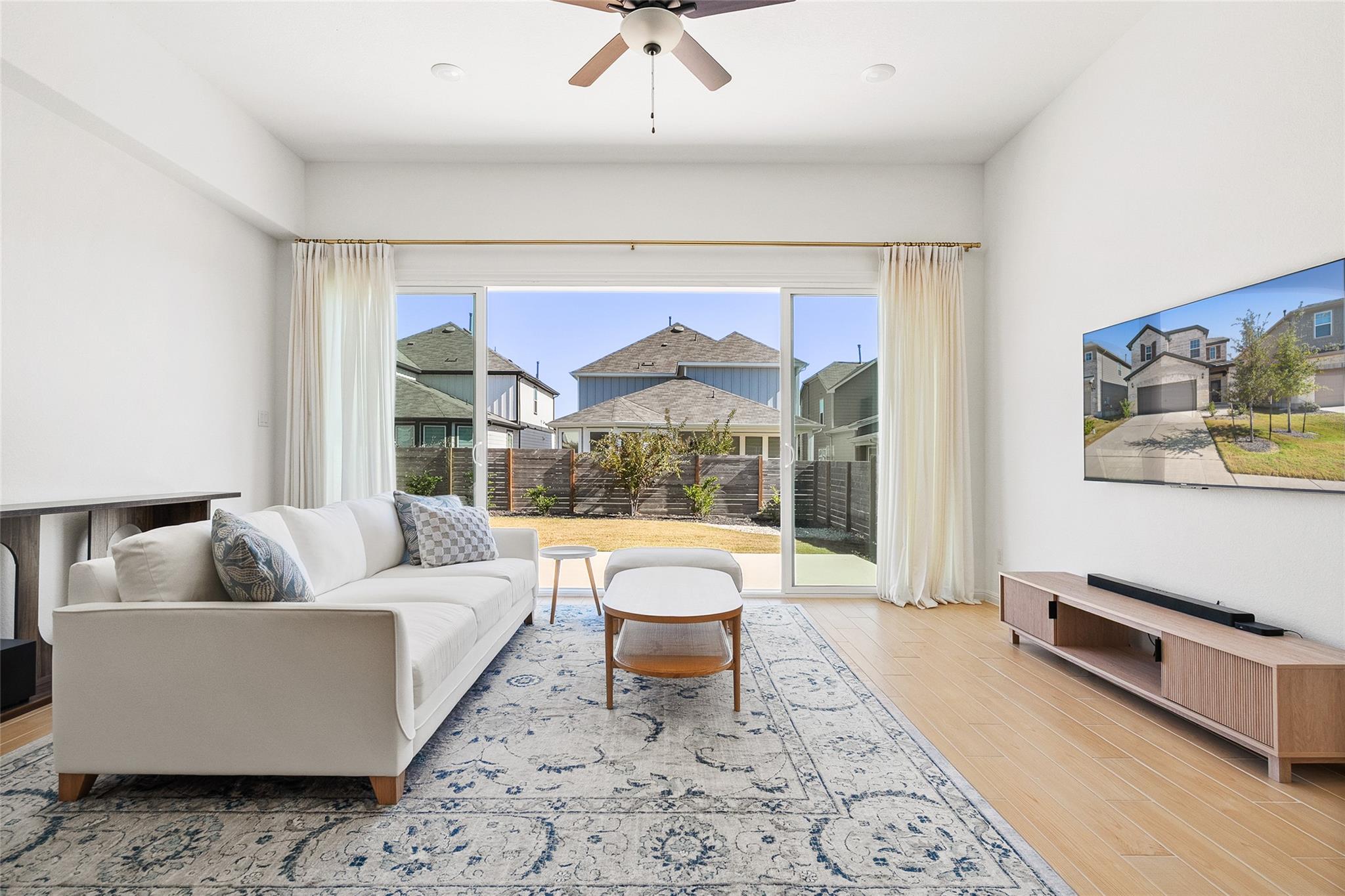 304 Regatta Trl, Leander, TX 78641