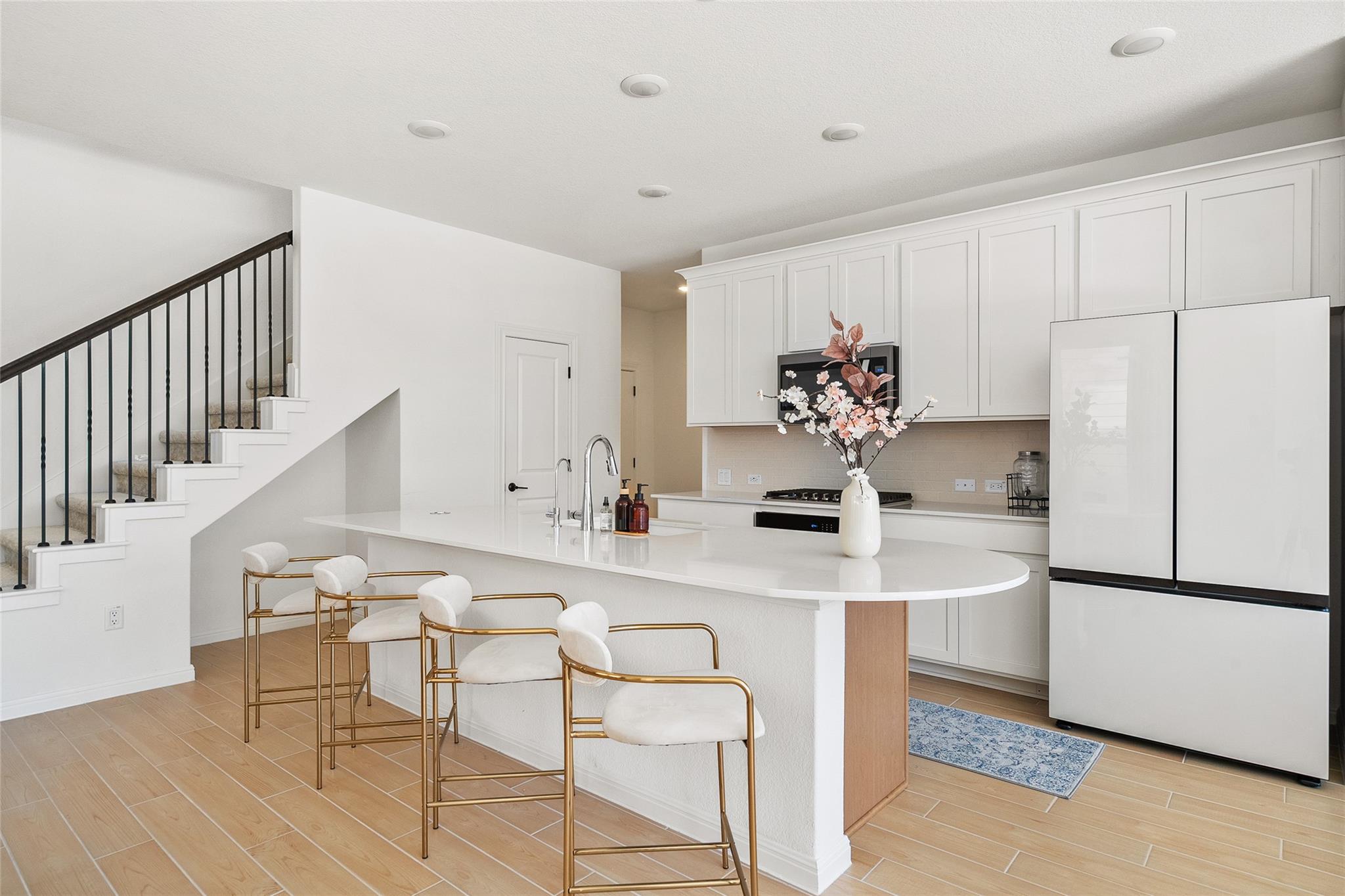 304 Regatta Trl, Leander, TX 78641