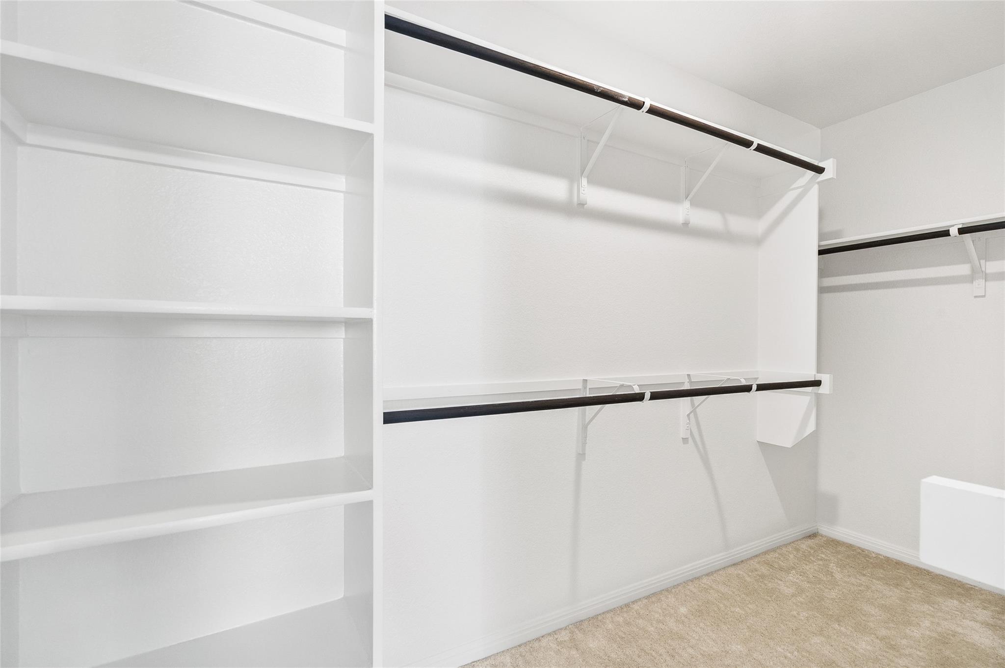 304 Regatta Trl, Leander, TX 78641