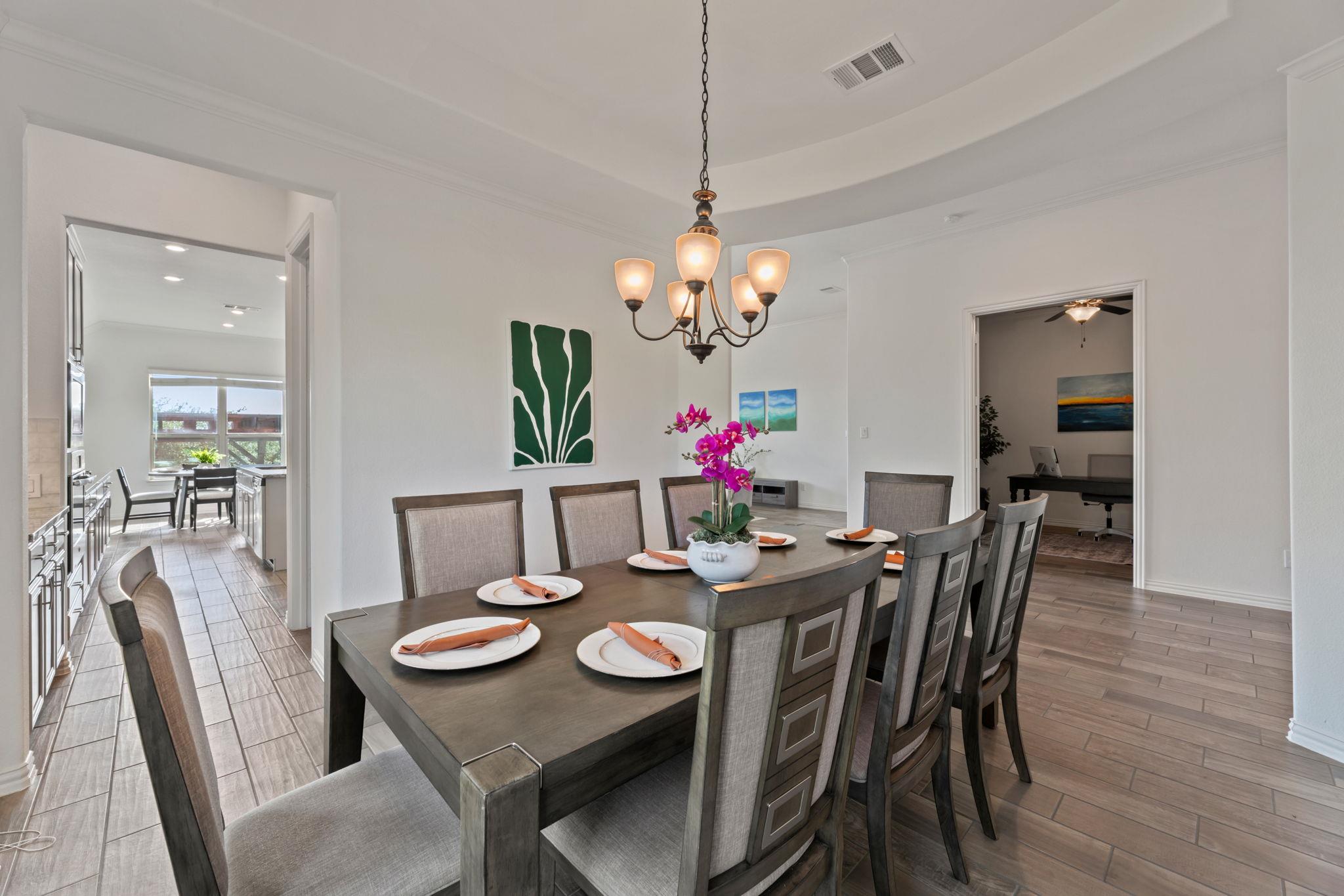 4700 Topacio Dr, Spicewood, TX 78669