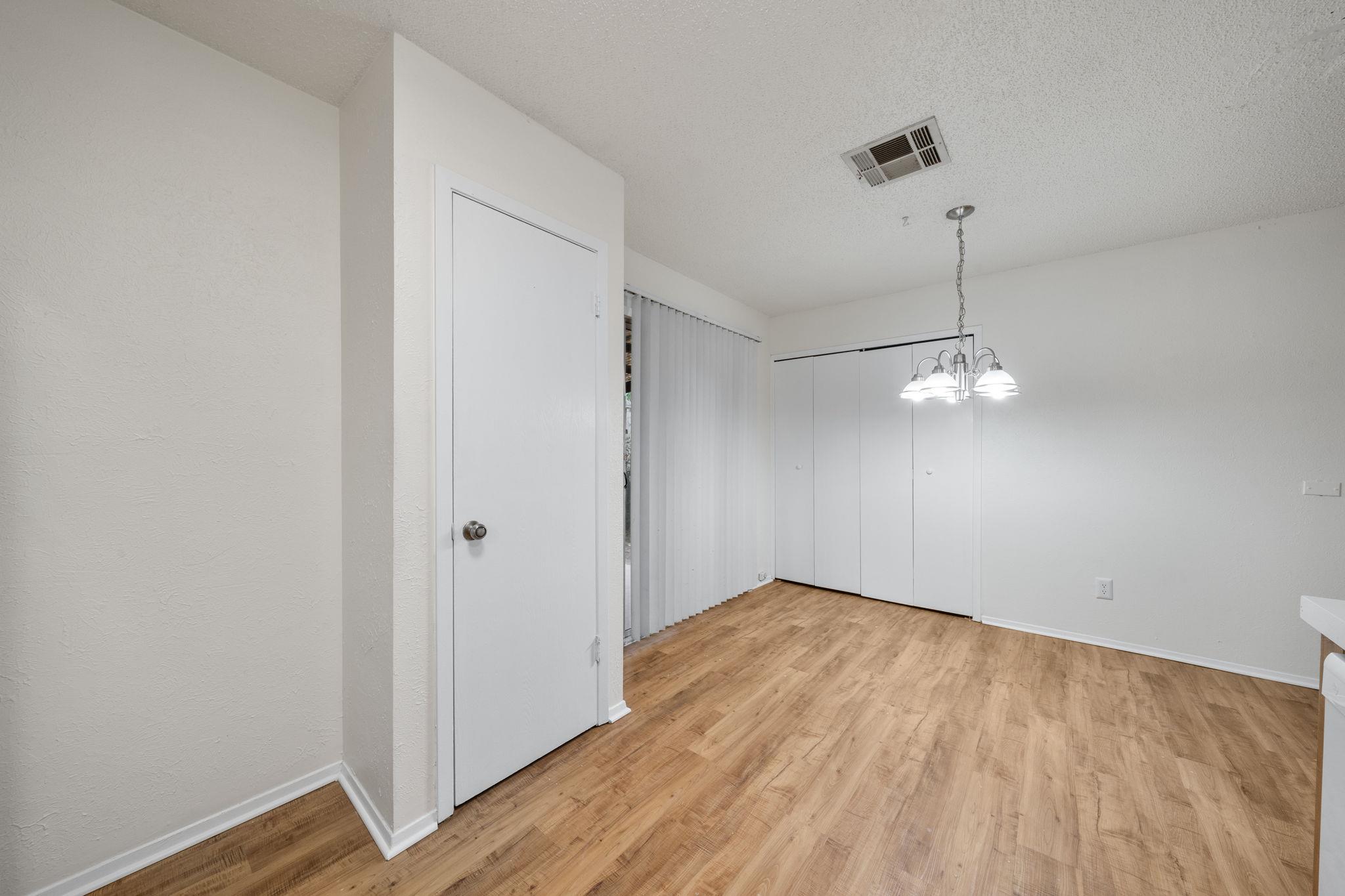 100 Meteor Dr # B, Austin, TX 78745