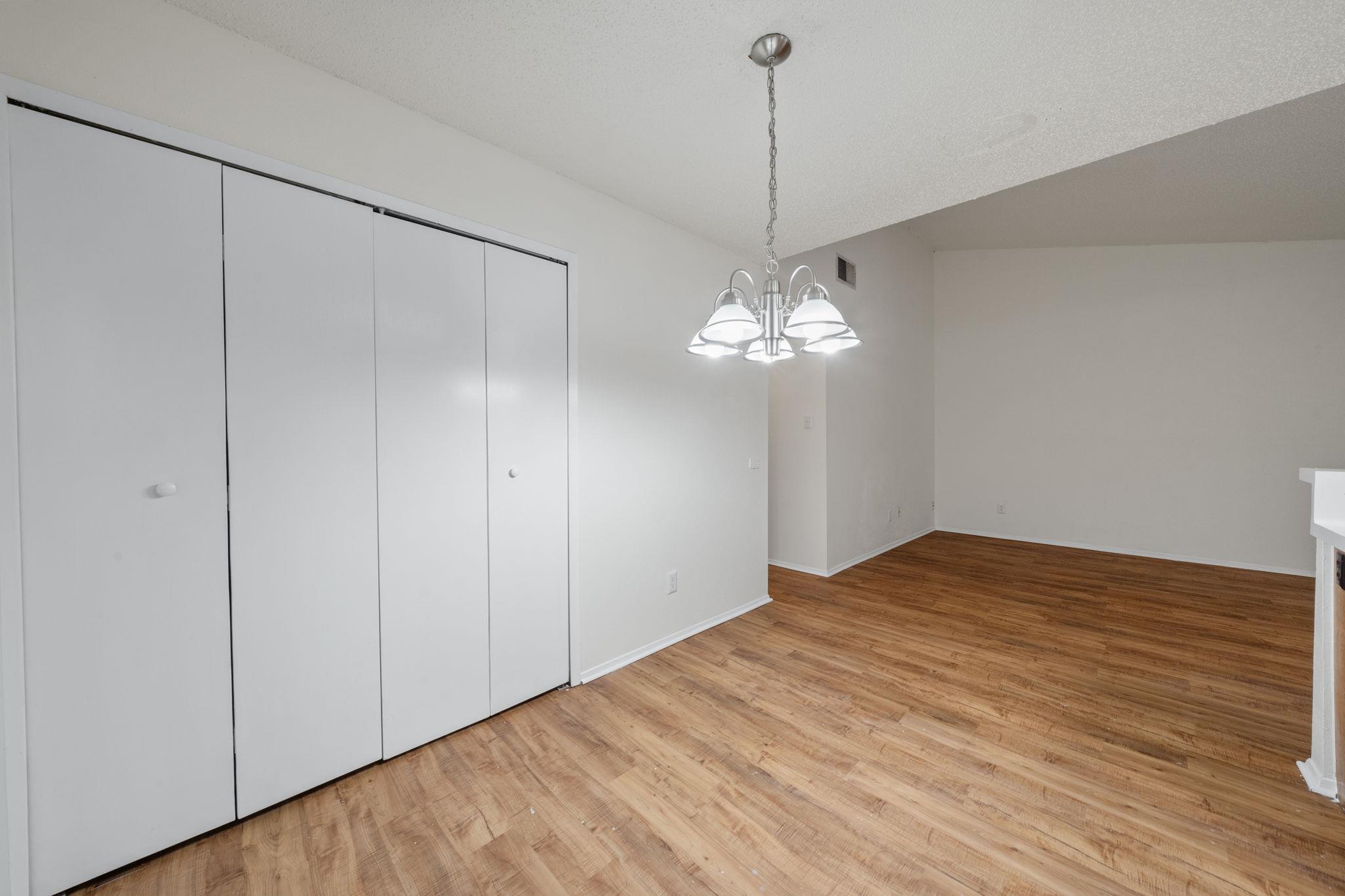 100 Meteor Dr # B, Austin, TX 78745