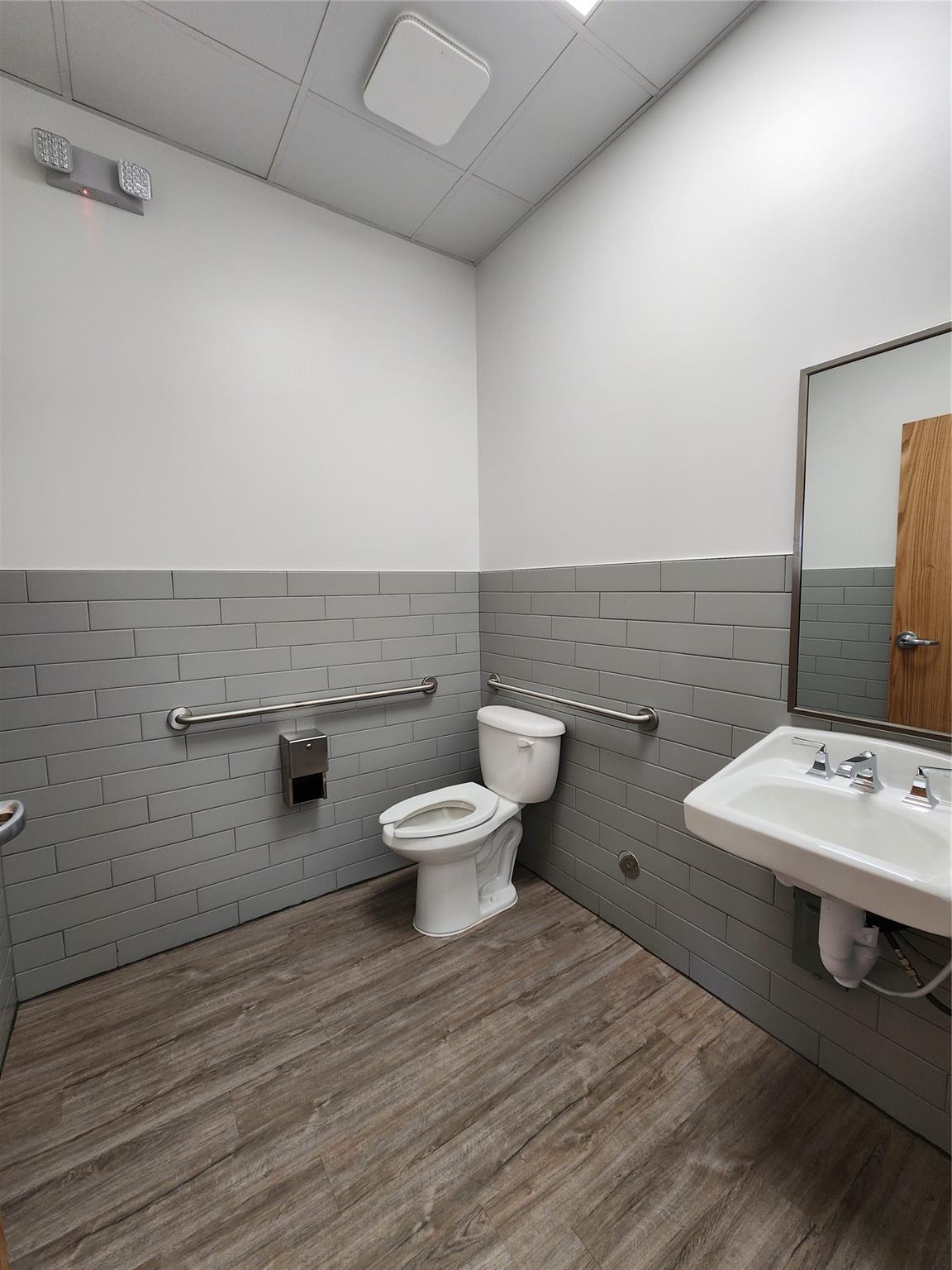 2261 GATTIS SCHOOL RD Rd # 230, Round Rock, TX 78664