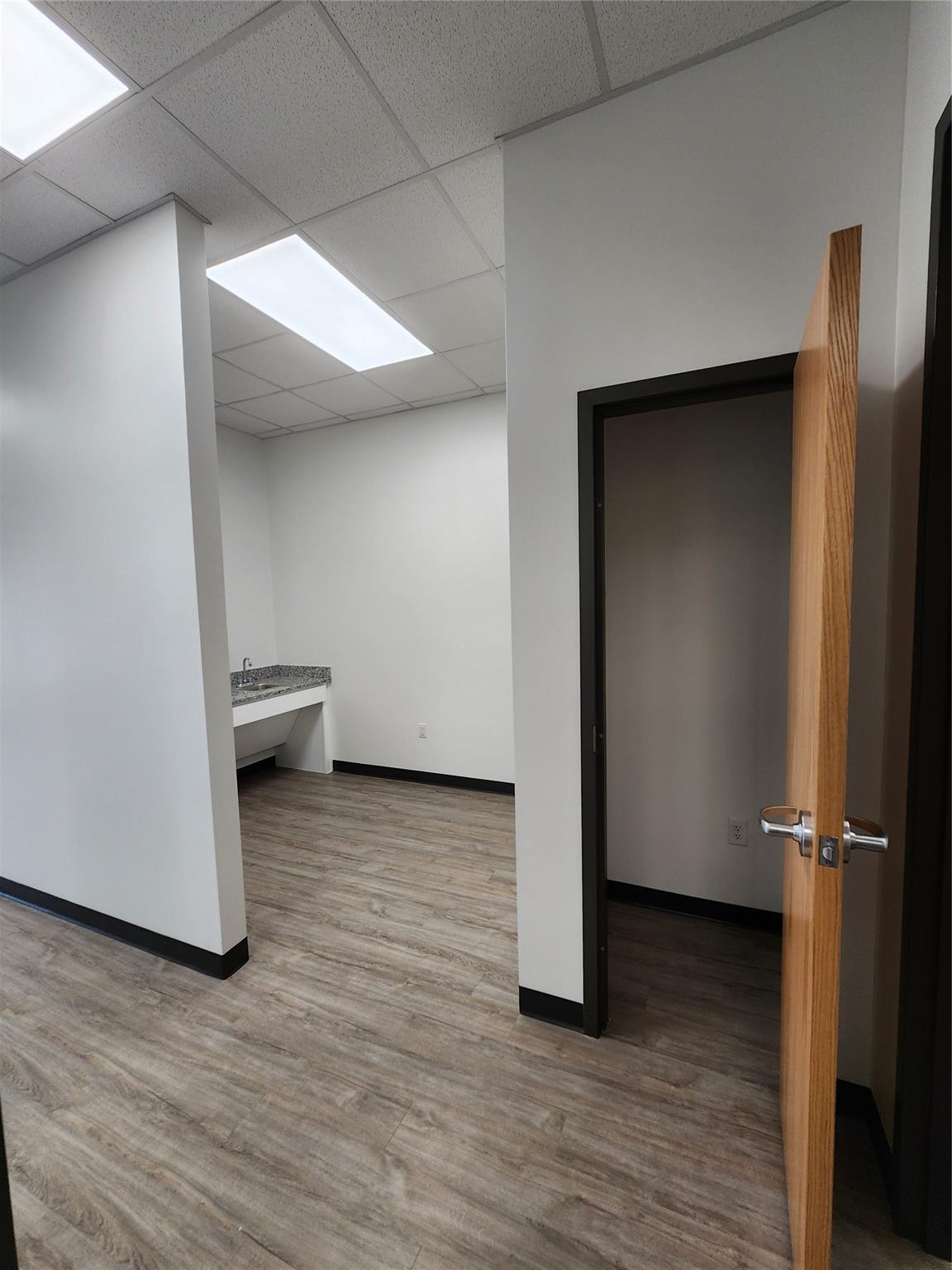 2261 GATTIS SCHOOL RD Rd # 230, Round Rock, TX 78664