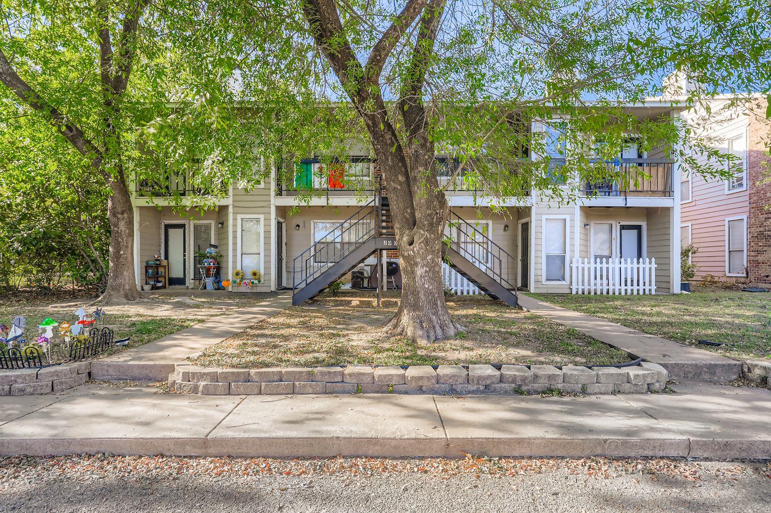 2005 W Loop Loop # A, Austin, TX 78758
