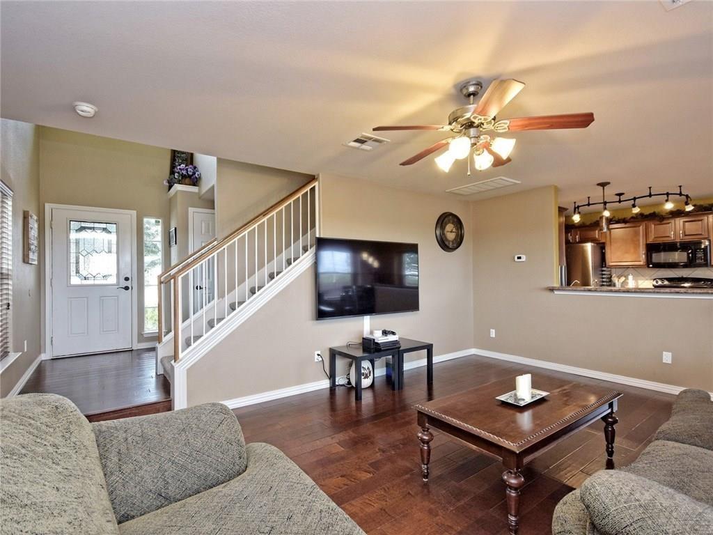 1206 Hensley Dr, Leander, TX 78641