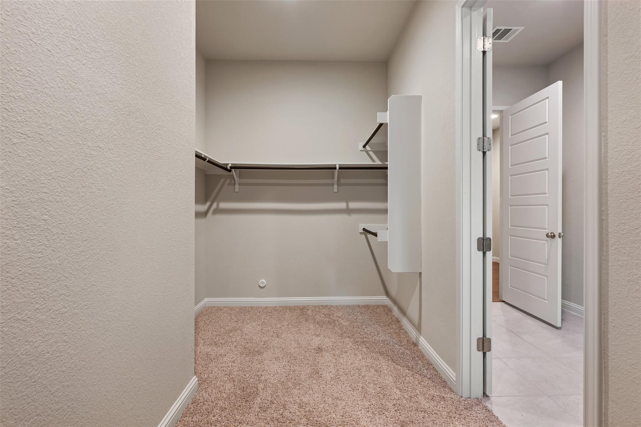 1825 Shoshone Ct, Leander, TX 78641