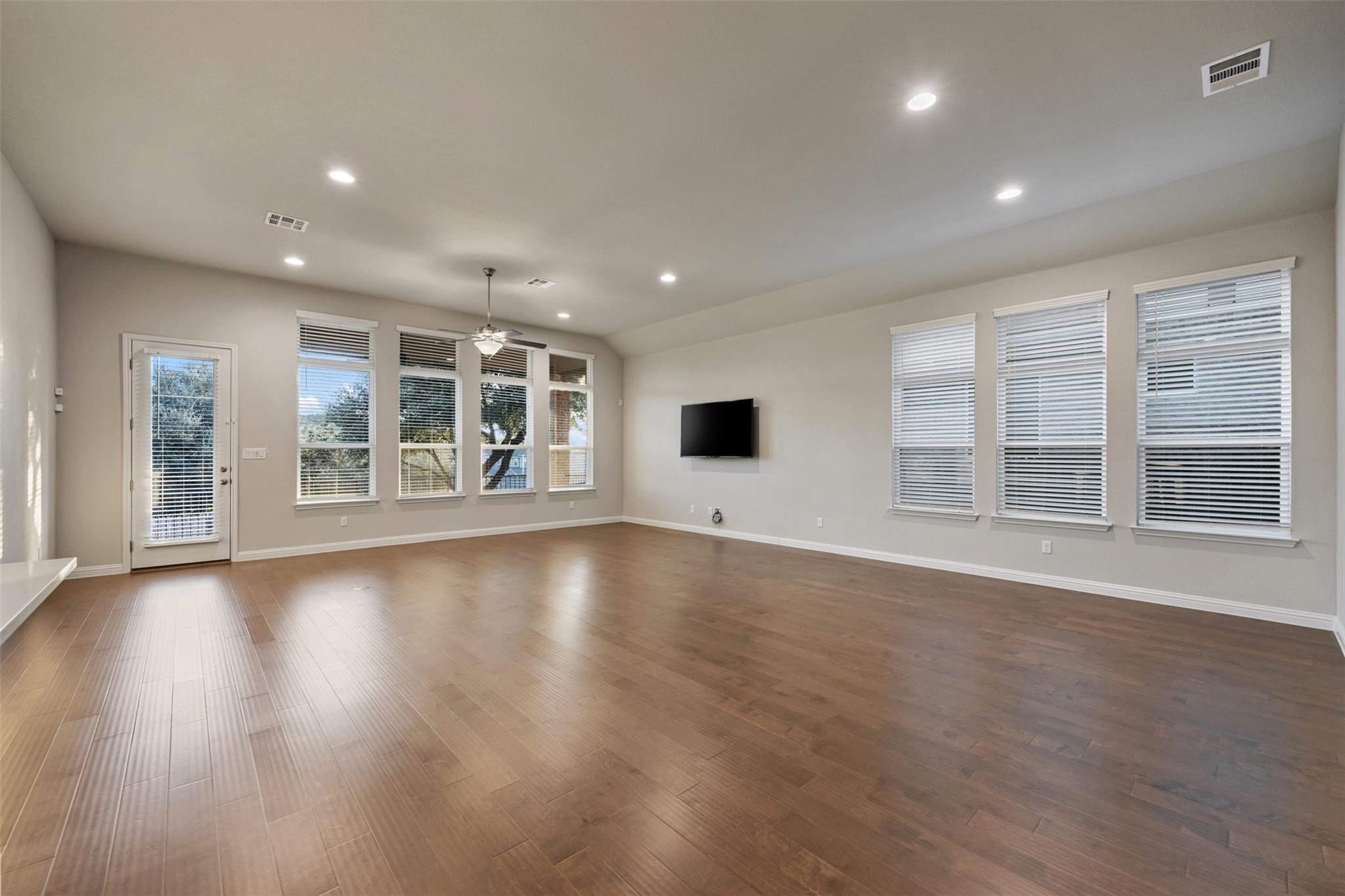 1825 Shoshone Ct, Leander, TX 78641