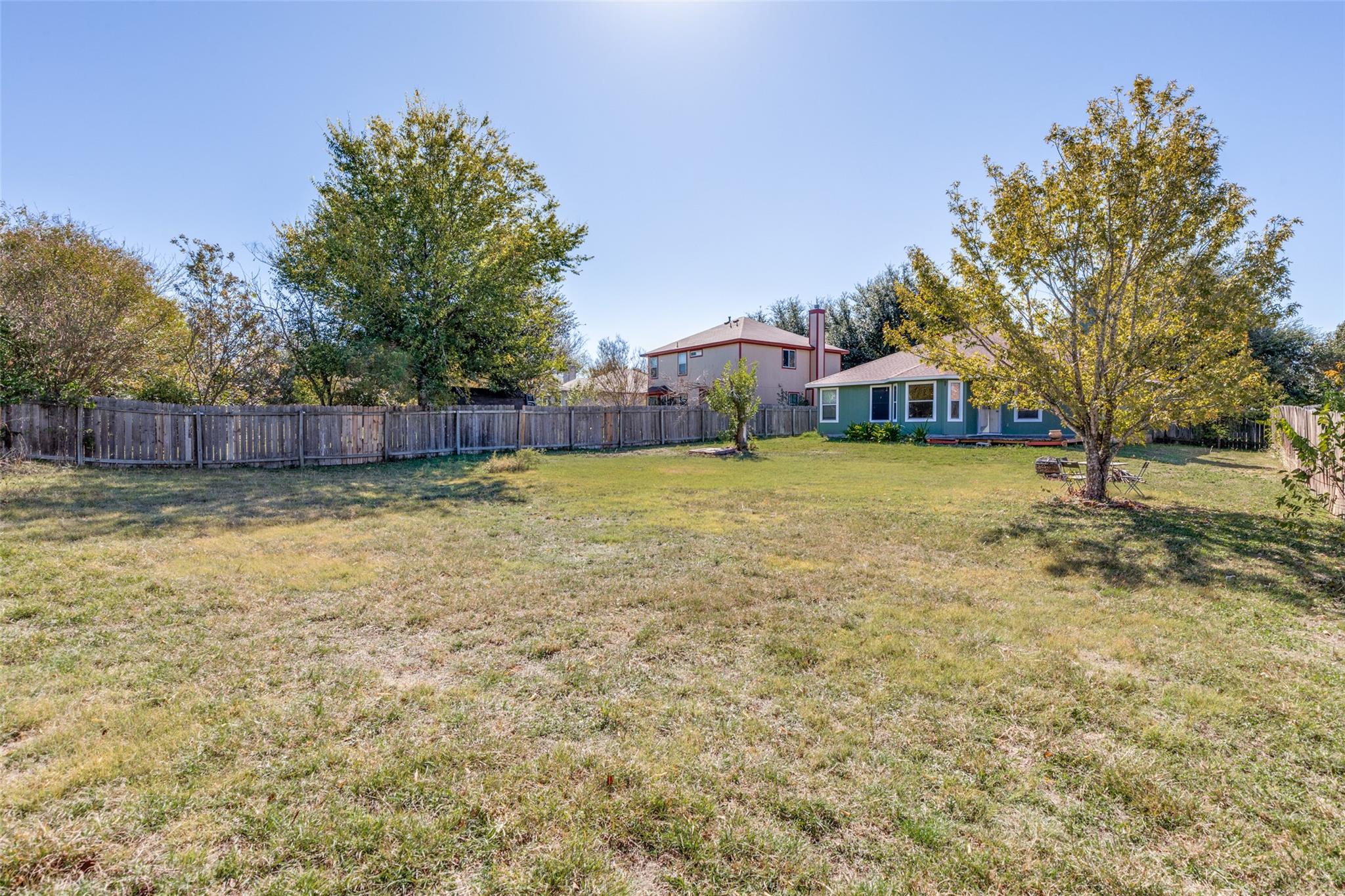 107 Cassandra Dr, Hutto, TX 78634