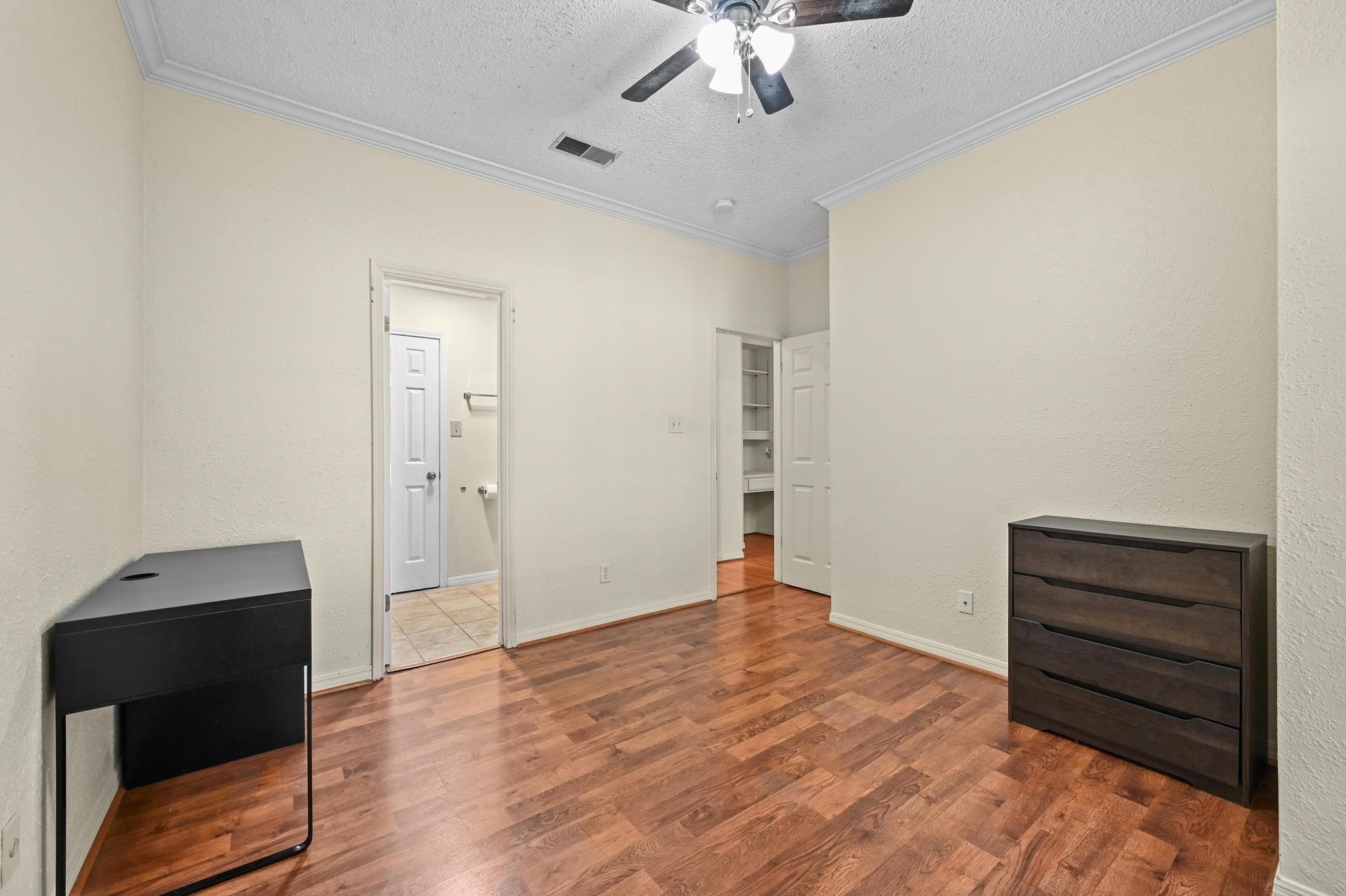 3111 Tom Green St # 203, Austin, TX 78705