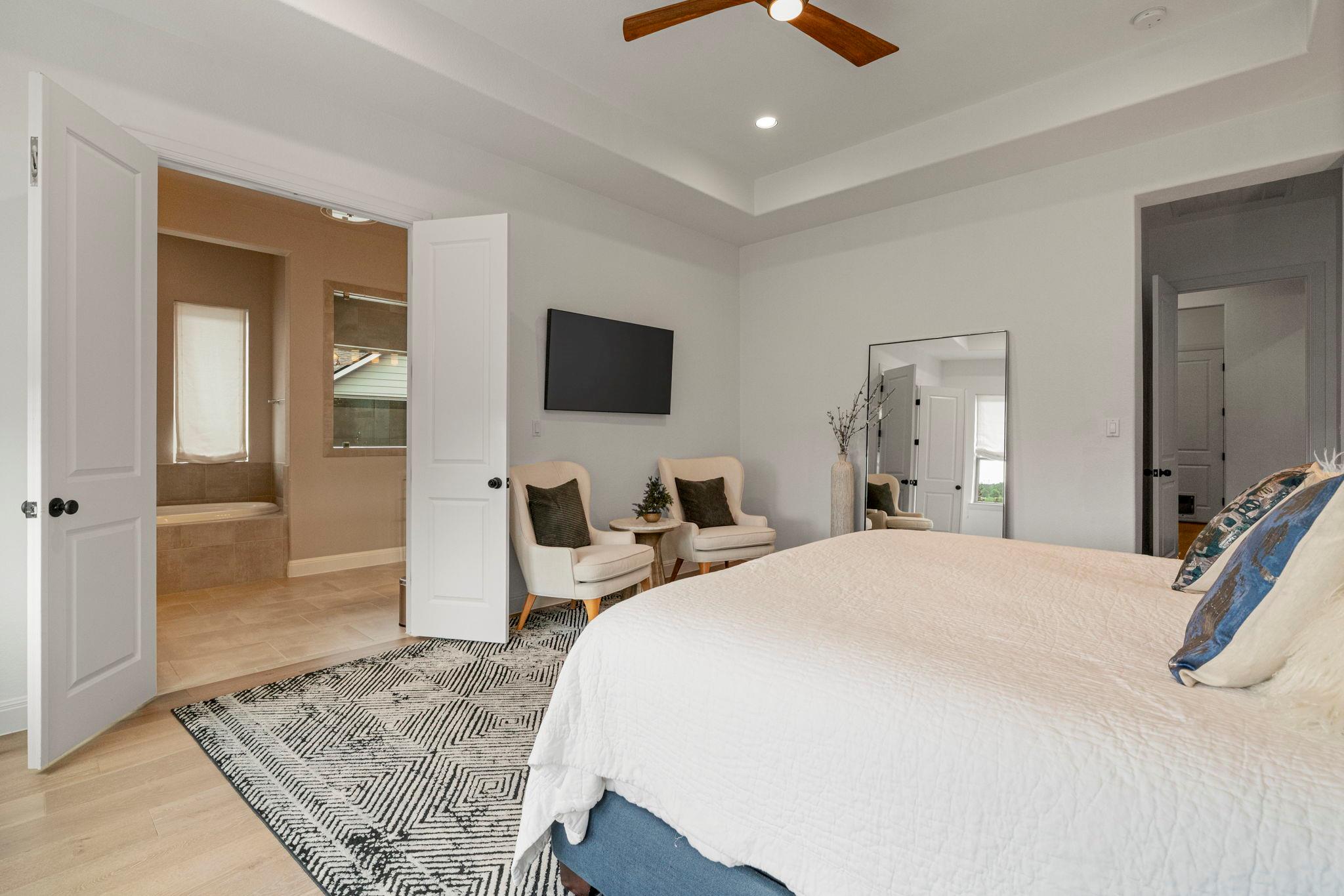 288 Hazy Hills Loop, Dripping Springs, TX 78620