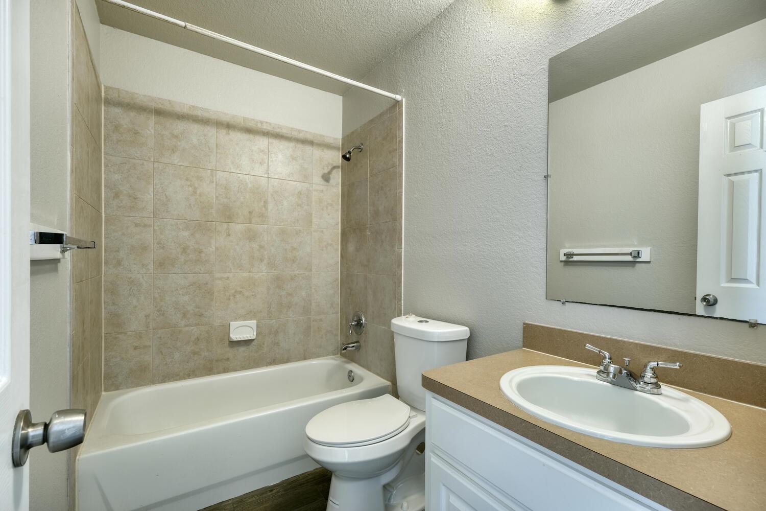 750 Fallen Oak Dr, Bertram, TX 78605